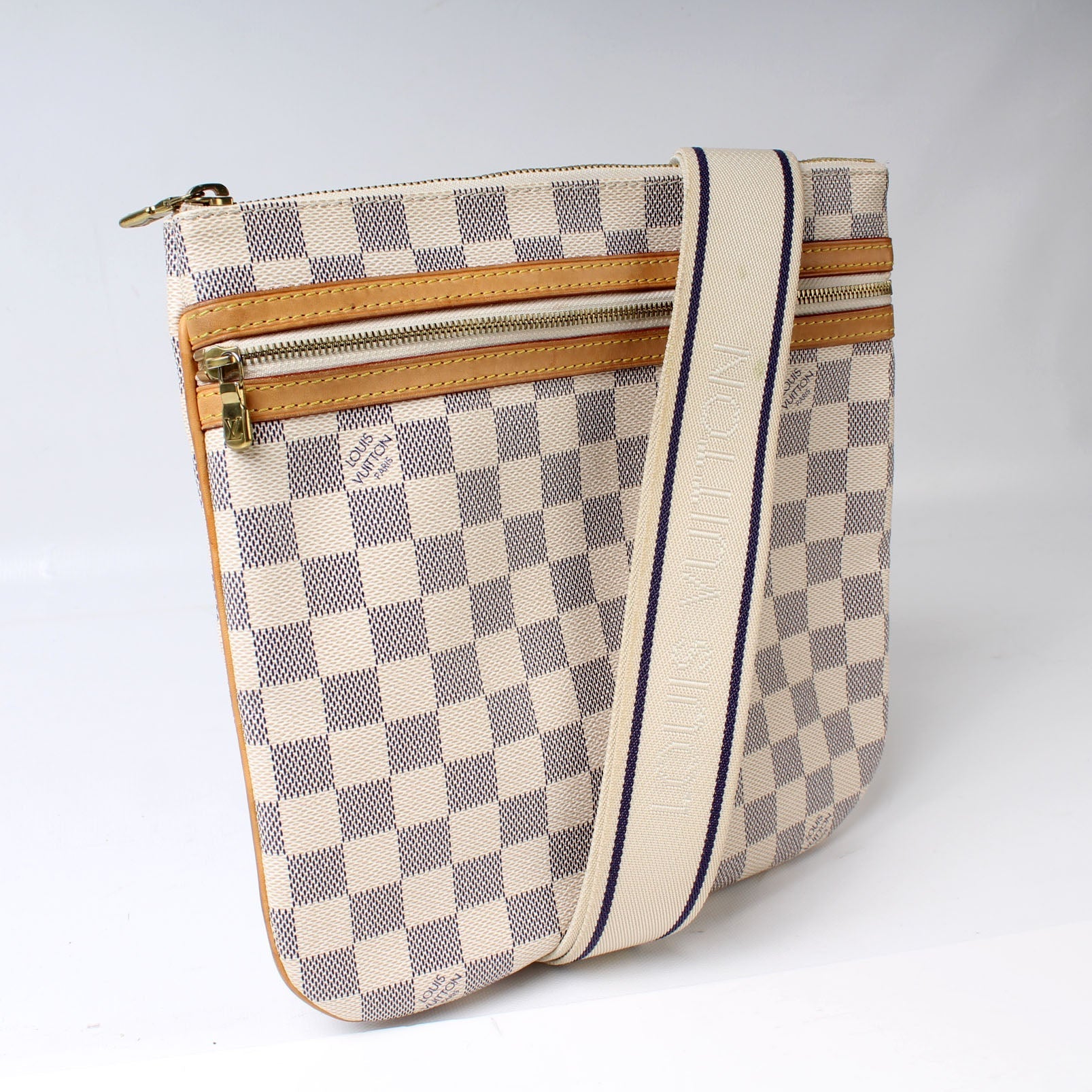 Louis Vuitton Pochette Bosphore Azur Damier Clutch Bag Azur 8