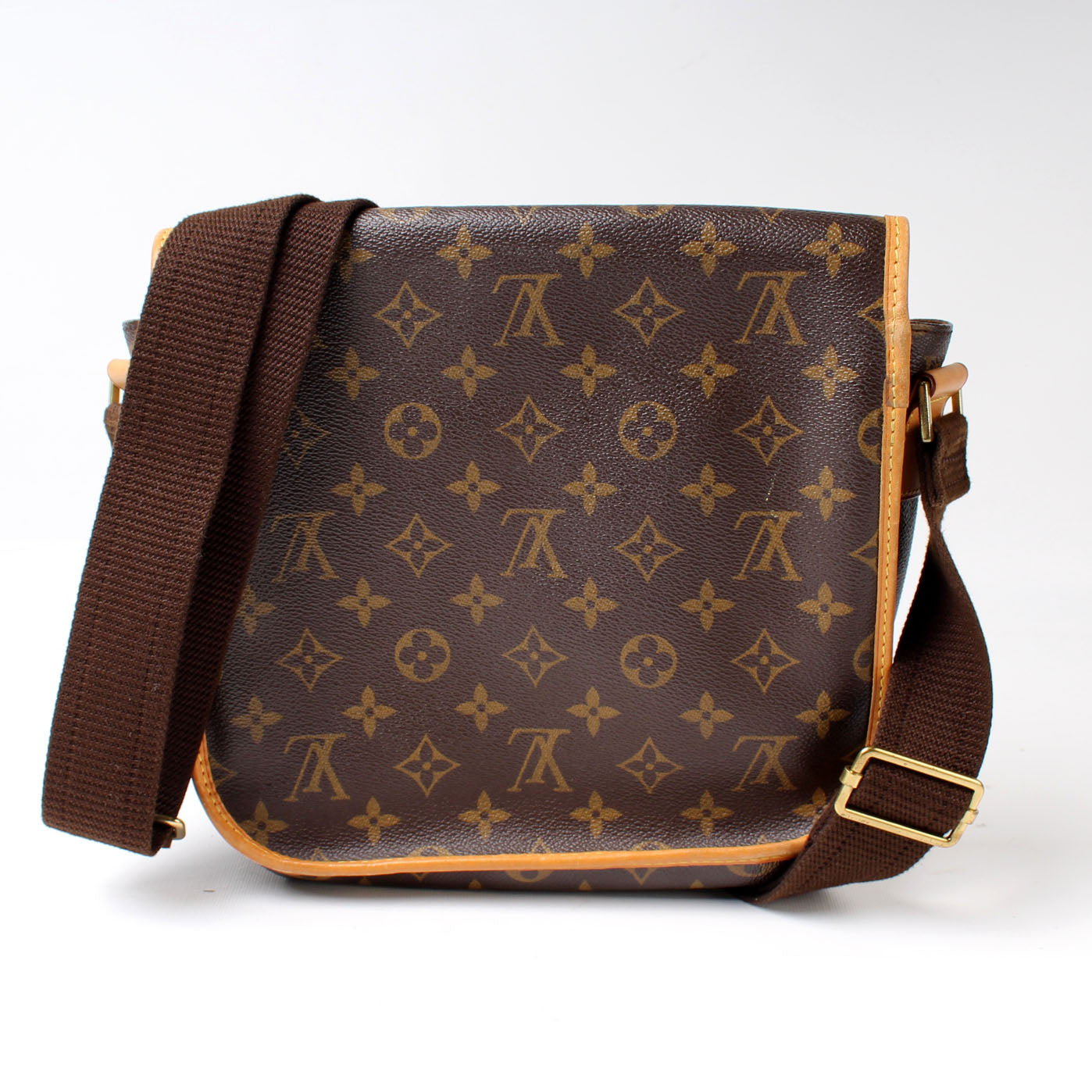 Louis Vuitton Bosphore Messenger PM Monogram Crossbody Bag Monogram D3D0E98A