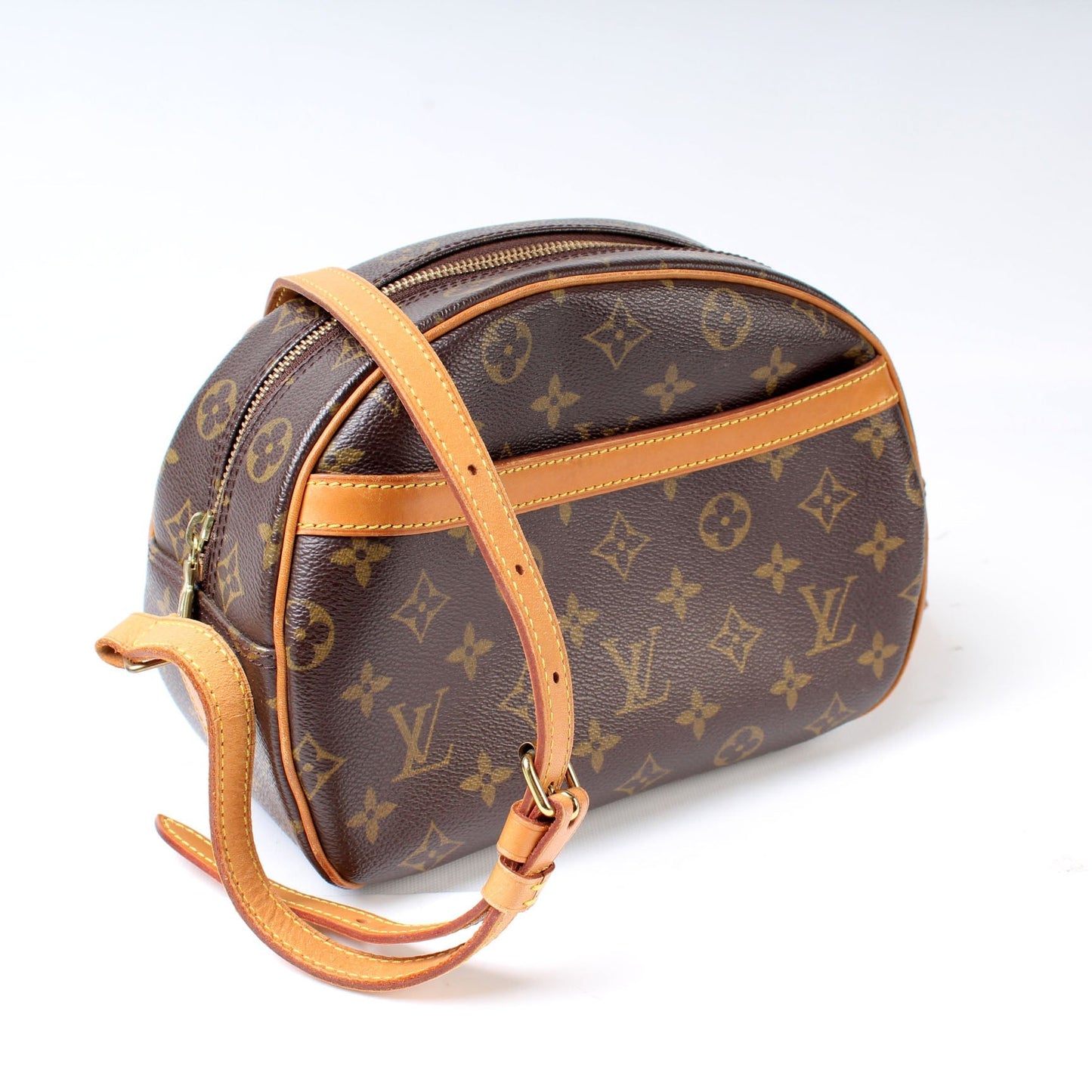 Louis Vuitton Blois Monogram Crossbody Bag Monogram 8