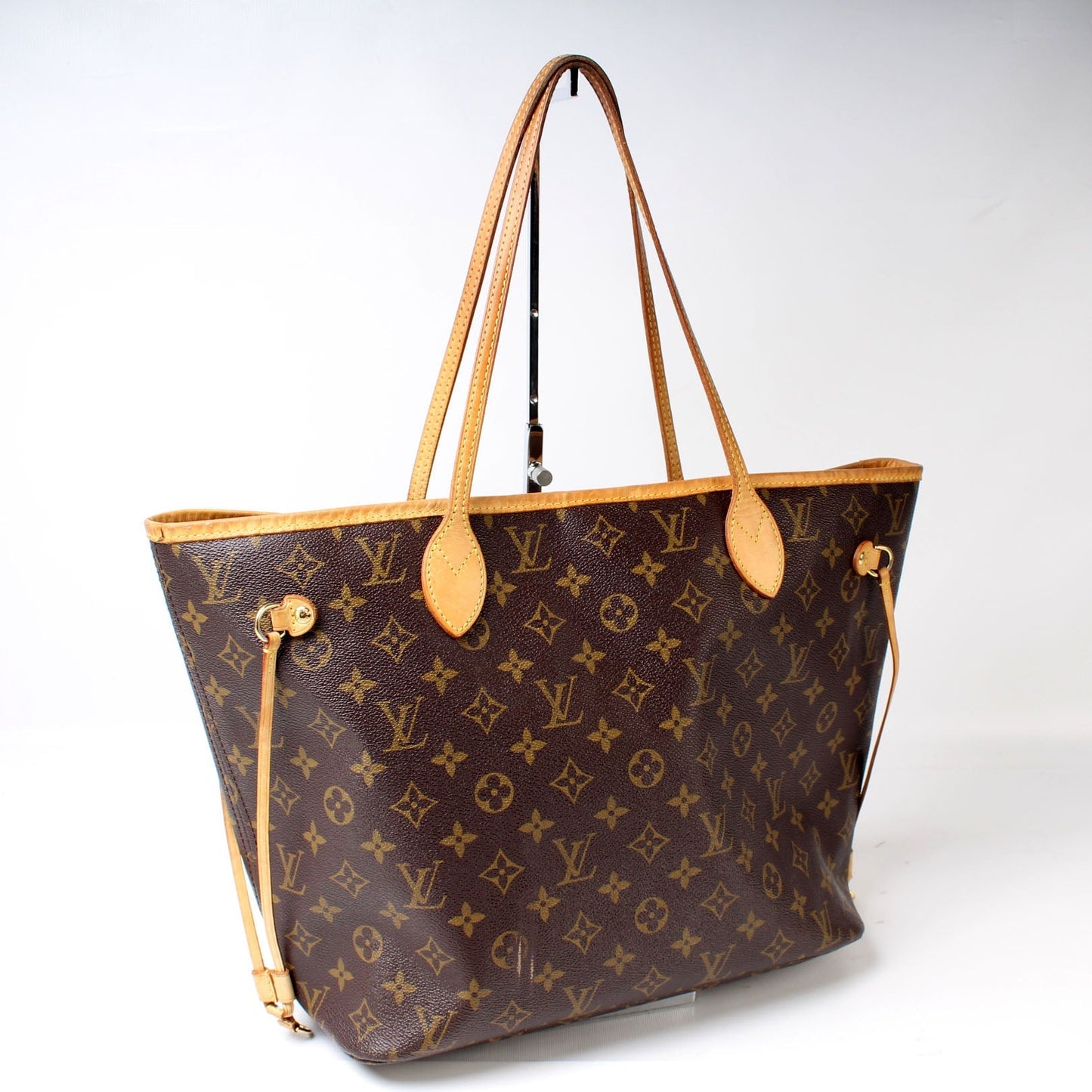 Louis Vuitton Neverfull MM Monogram Tote Bag Monogram 93