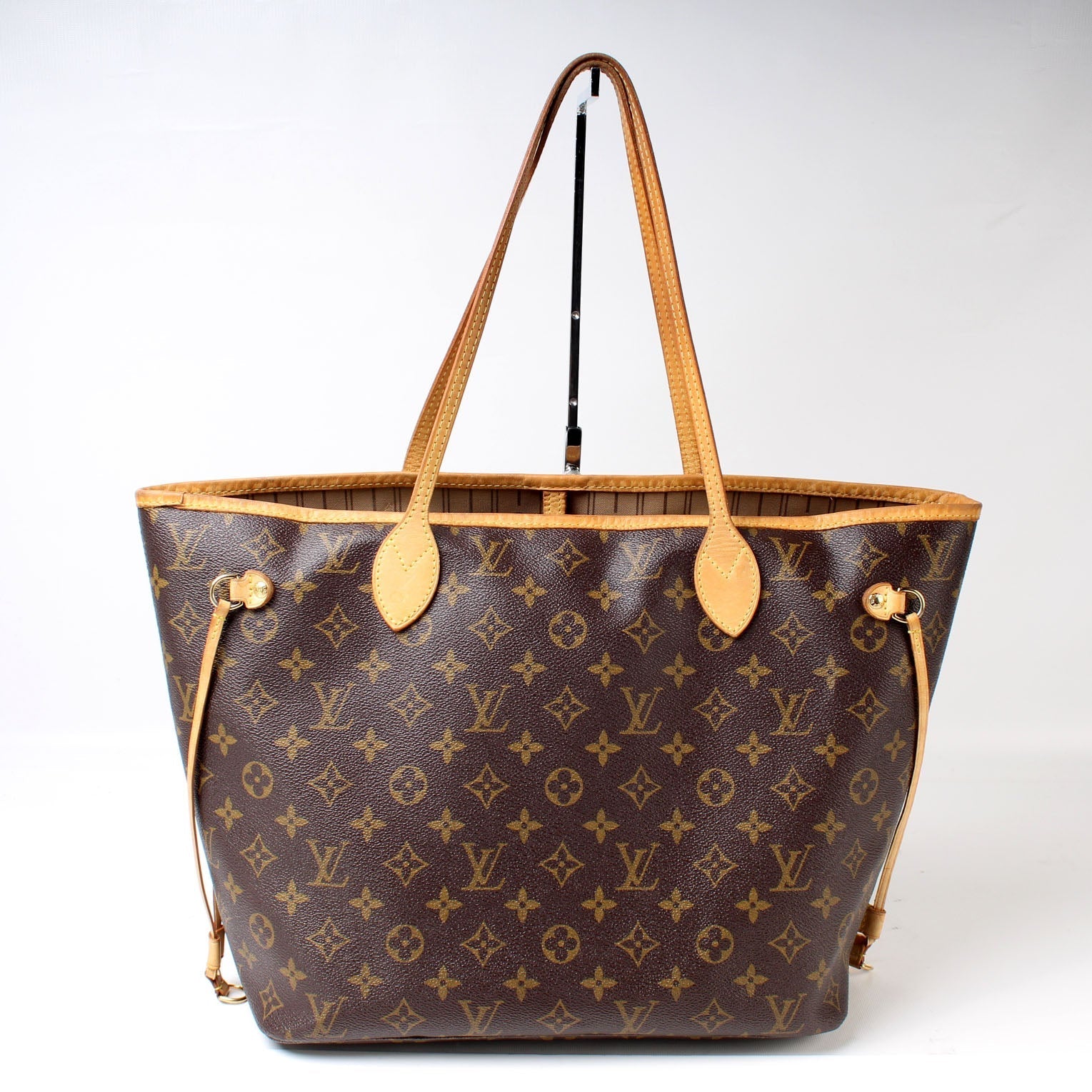 Louis Vuitton Neverfull MM Monogram Tote Bag Monogram 93