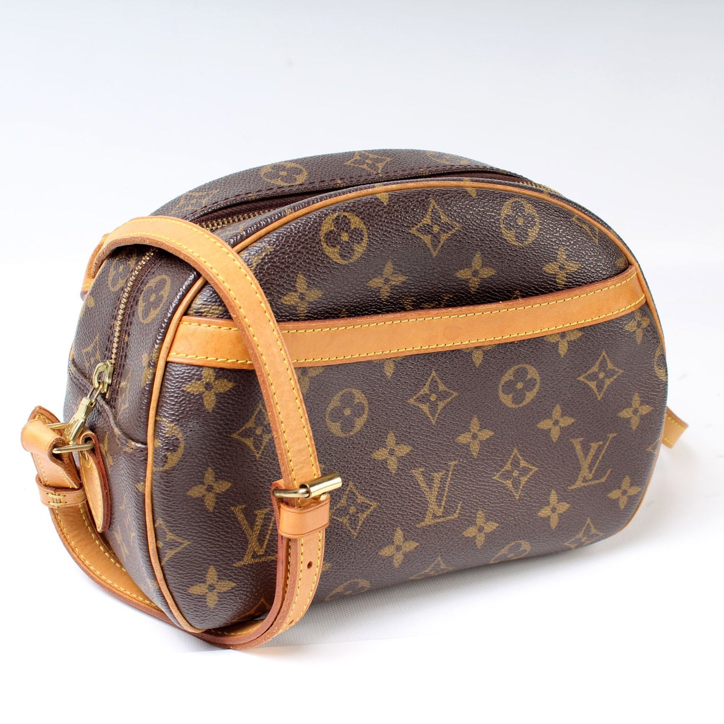 Louis Vuitton Blois Monogram Crossbody Bag Crossbody Monogram