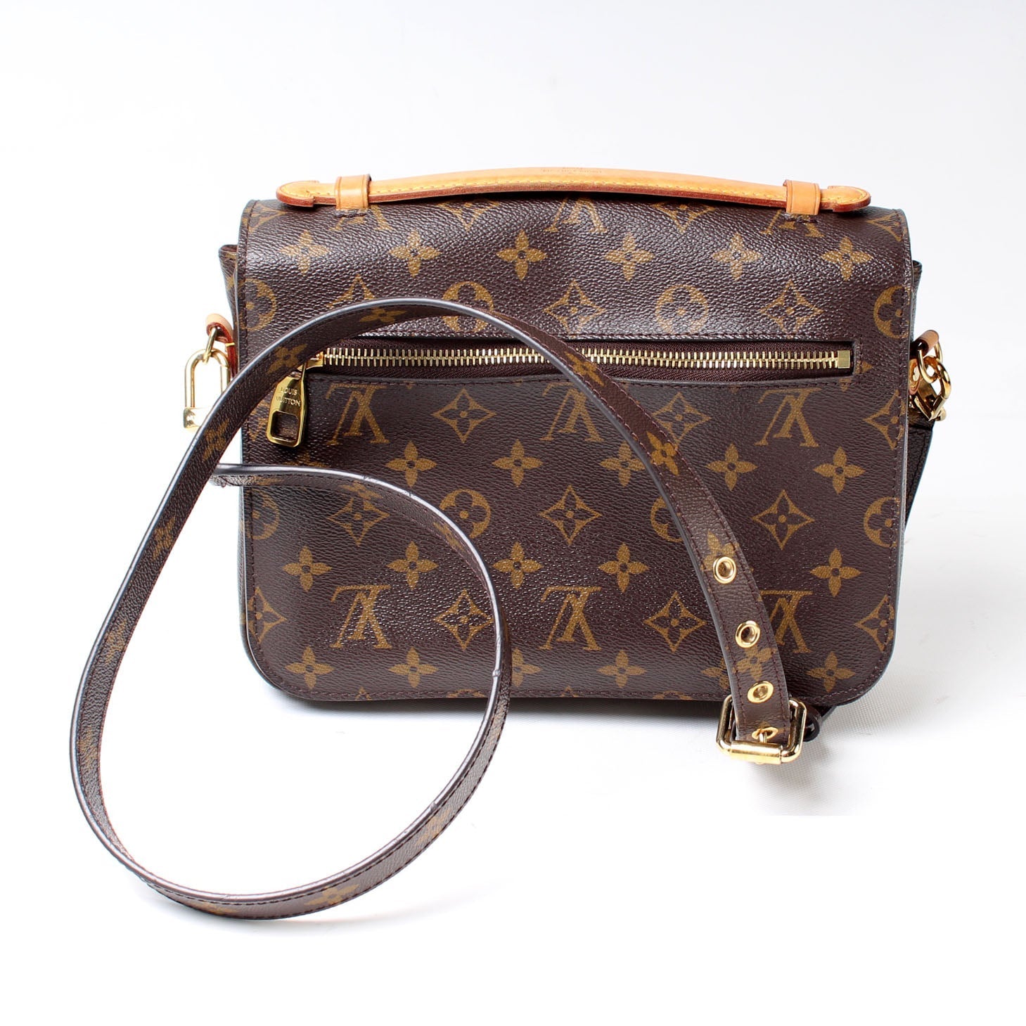 Louis Vuitton Pochette Metis Monogram Clutch Bag Monogram 22