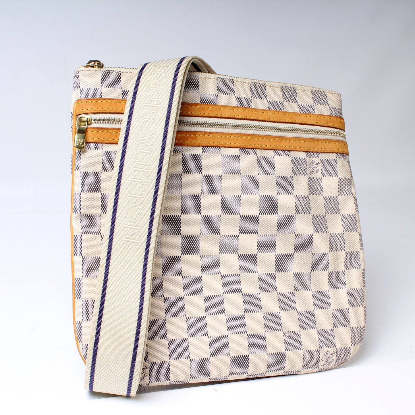 Louis Vuitton Pochette Bosphore Azur Damier Clutch Bag Azur 8C3D5C16