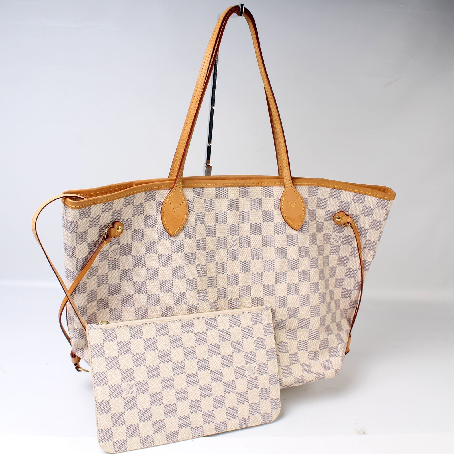 Louis Vuitton Neverfull MM Monogram Wallet Case