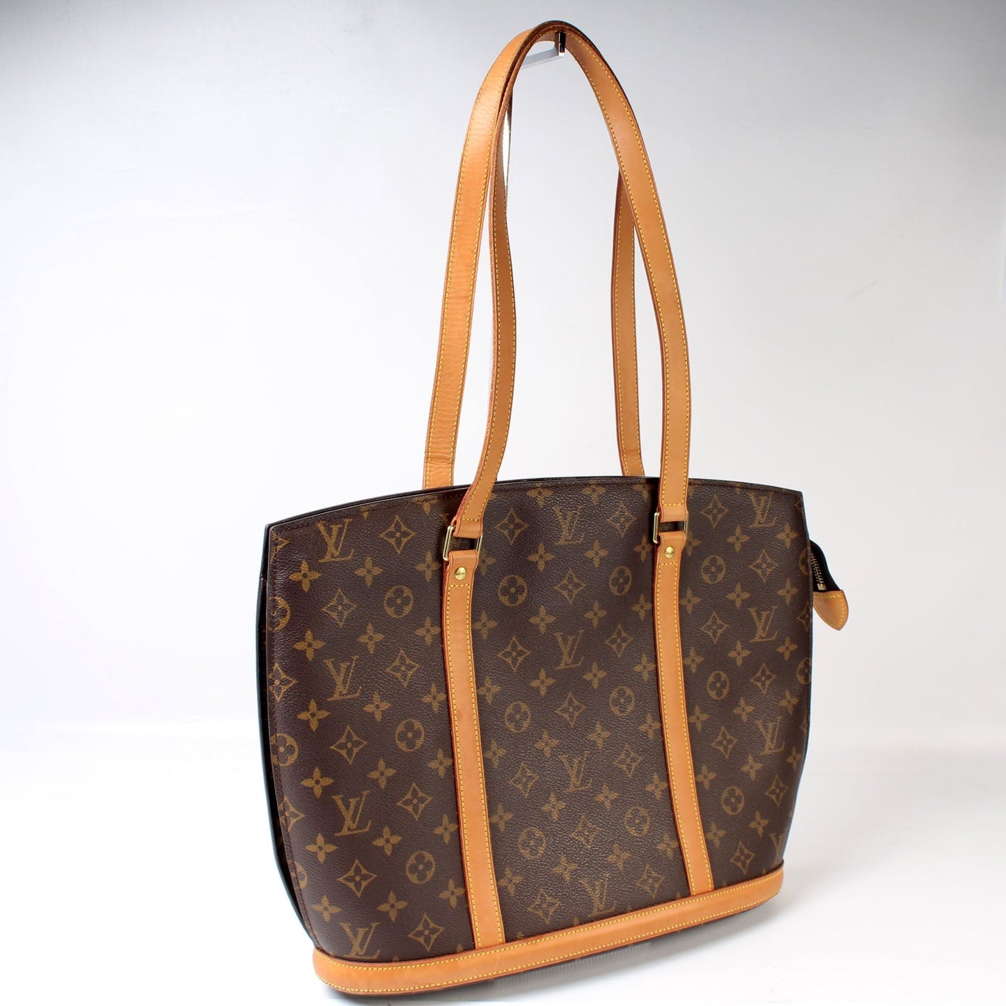 Louis Vuitton Babylone Monogram Handbag Monogram 22