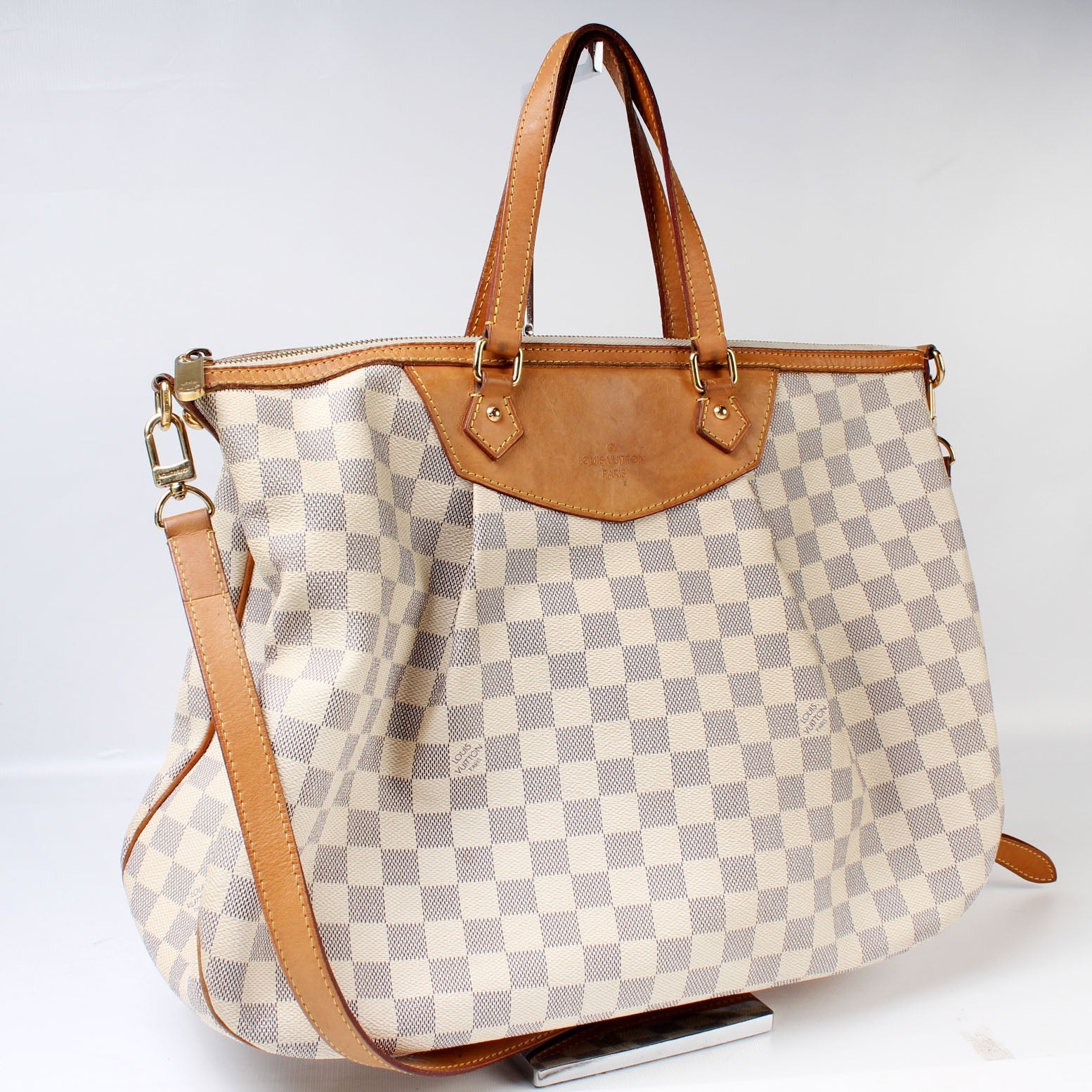 Louis Vuitton Siracusa Azur GM Damier Handbag