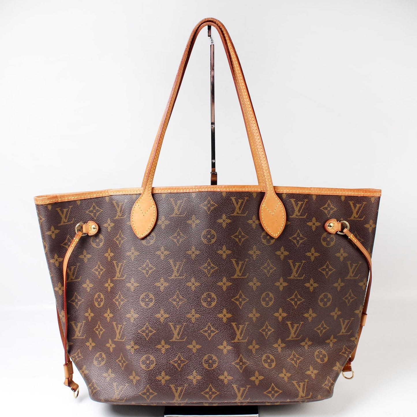 Louis Vuitton Neverfull MM Monogram Tote Bag Monogram 6C468539