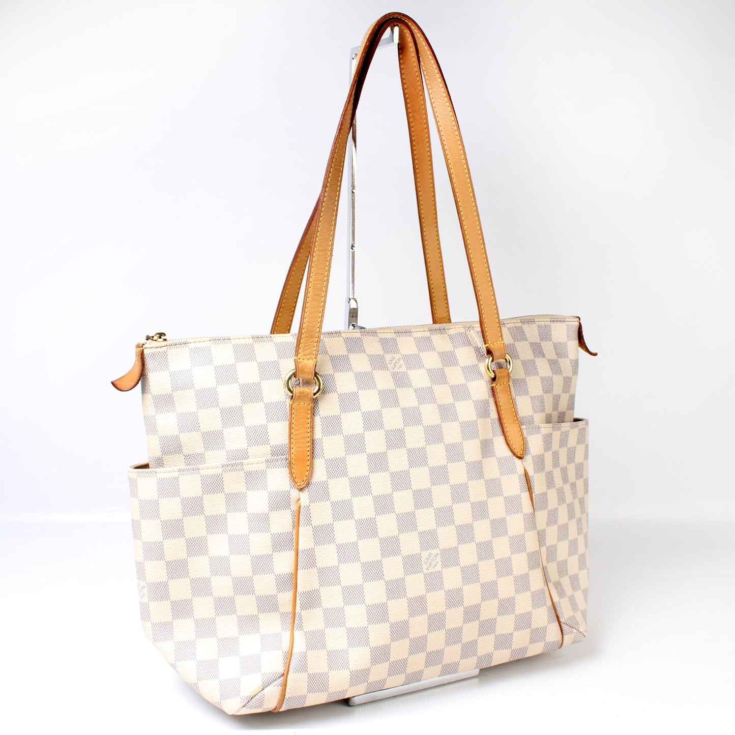 Louis Vuitton Totally Azur MM Damier Handbag Azur 4