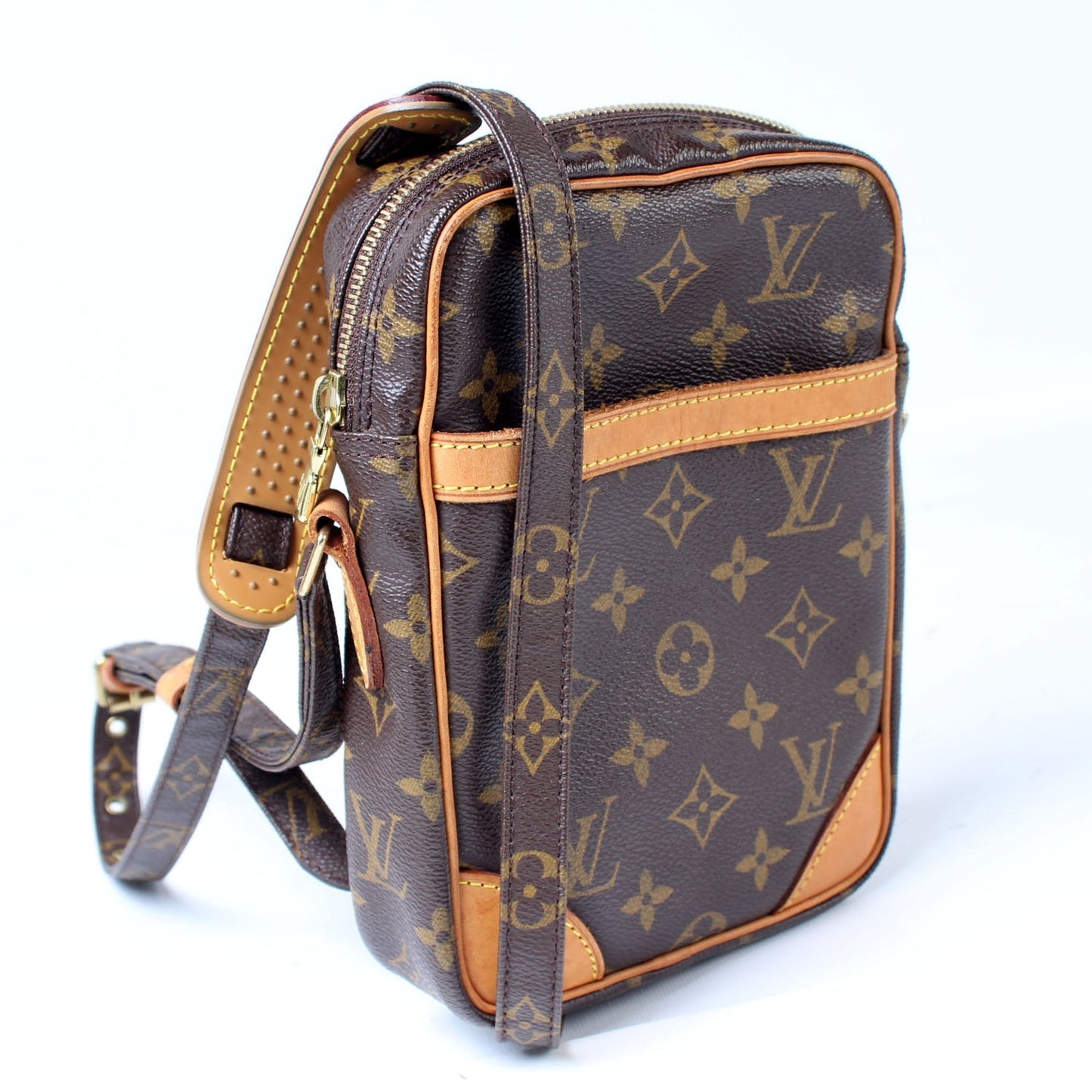 Louis Vuitton Danube Monogram Handbag Monogram 462Eaca1