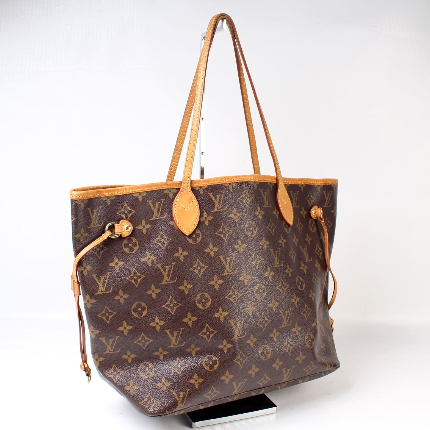 Louis Vuitton Neverfull MM Monogram Tote Bag Monogram 87