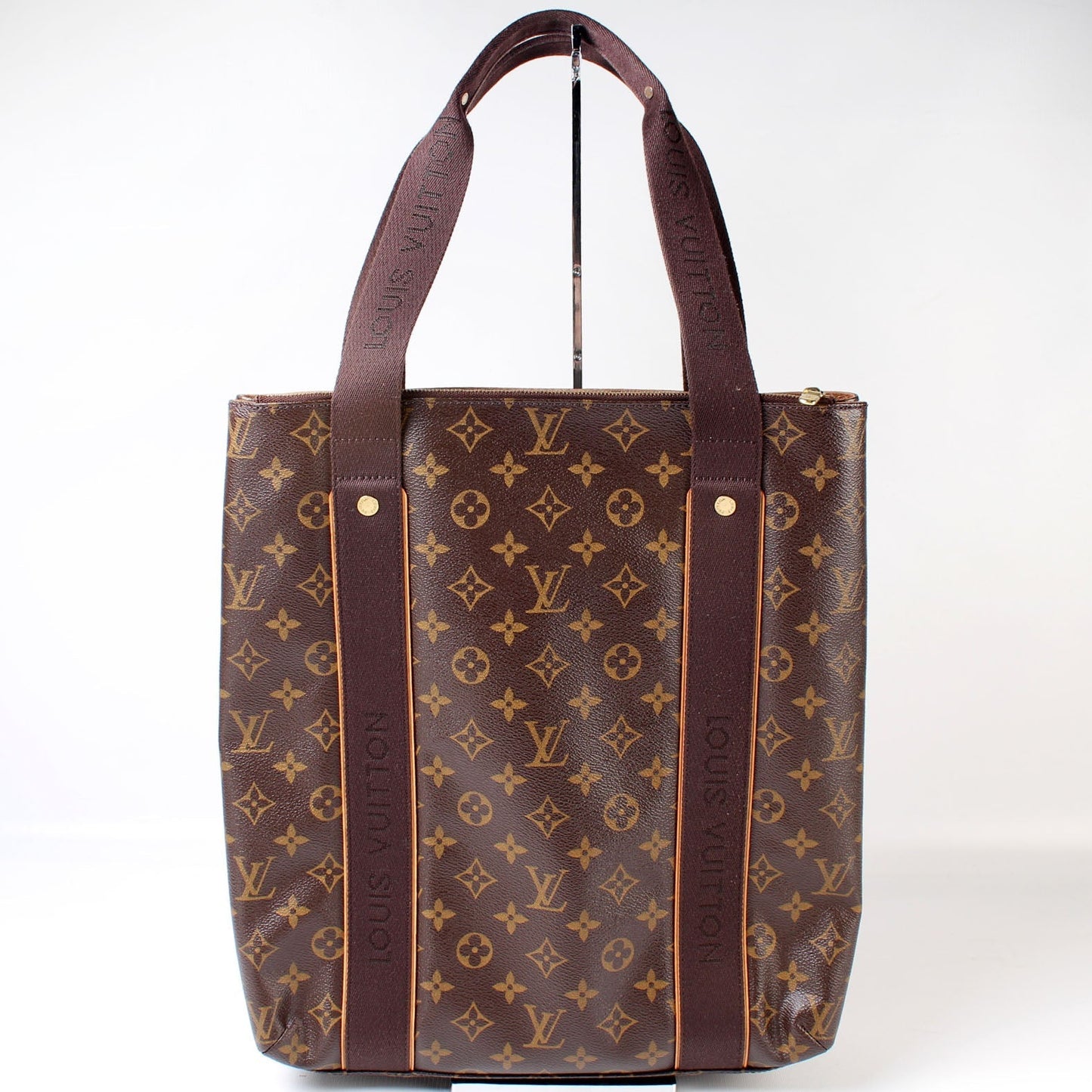 Louis Vuitton Cabas Beaubourg Monogram Handbag Monogram 11