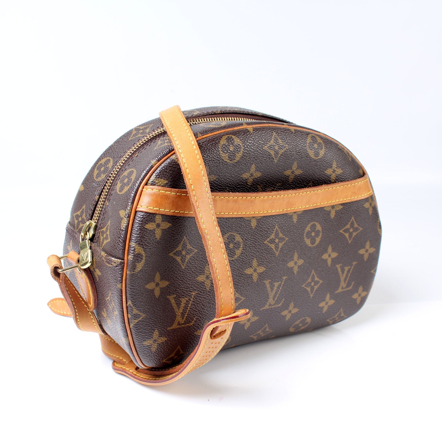 Louis Vuitton Blois Monogram Crossbody Bag Monogram 9