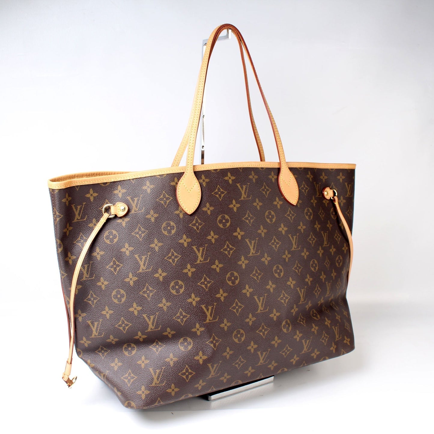 Louis Vuitton Neverfull GM Monogram Tote Bag Monogram 29