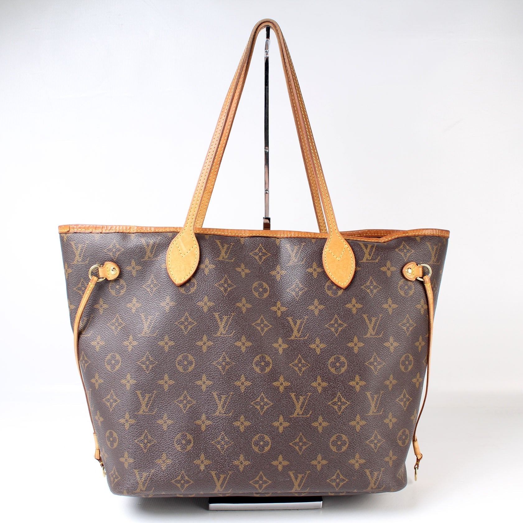 Louis Vuitton Neverfull MM Monogram Tote Bag Monogram 102