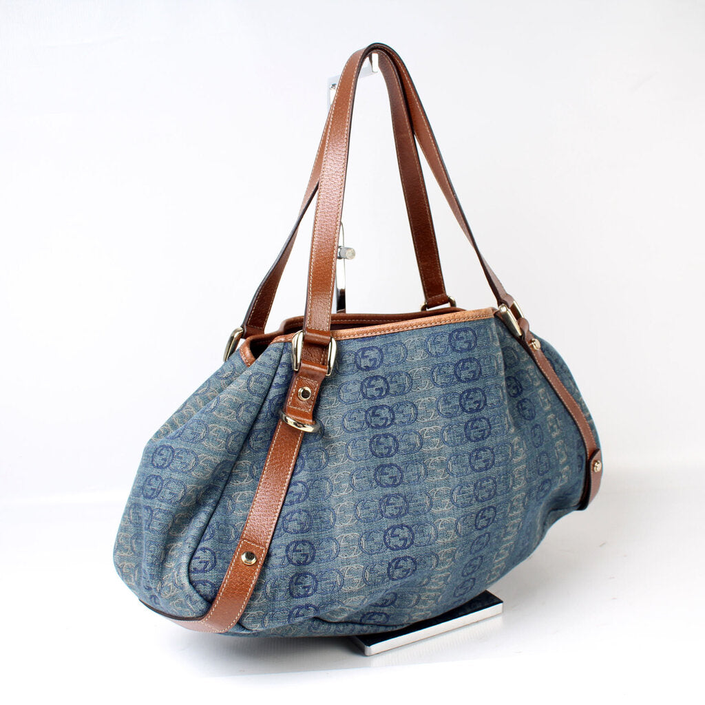 Gucci Abbey Canvas Medium Tote Bag Medium 1