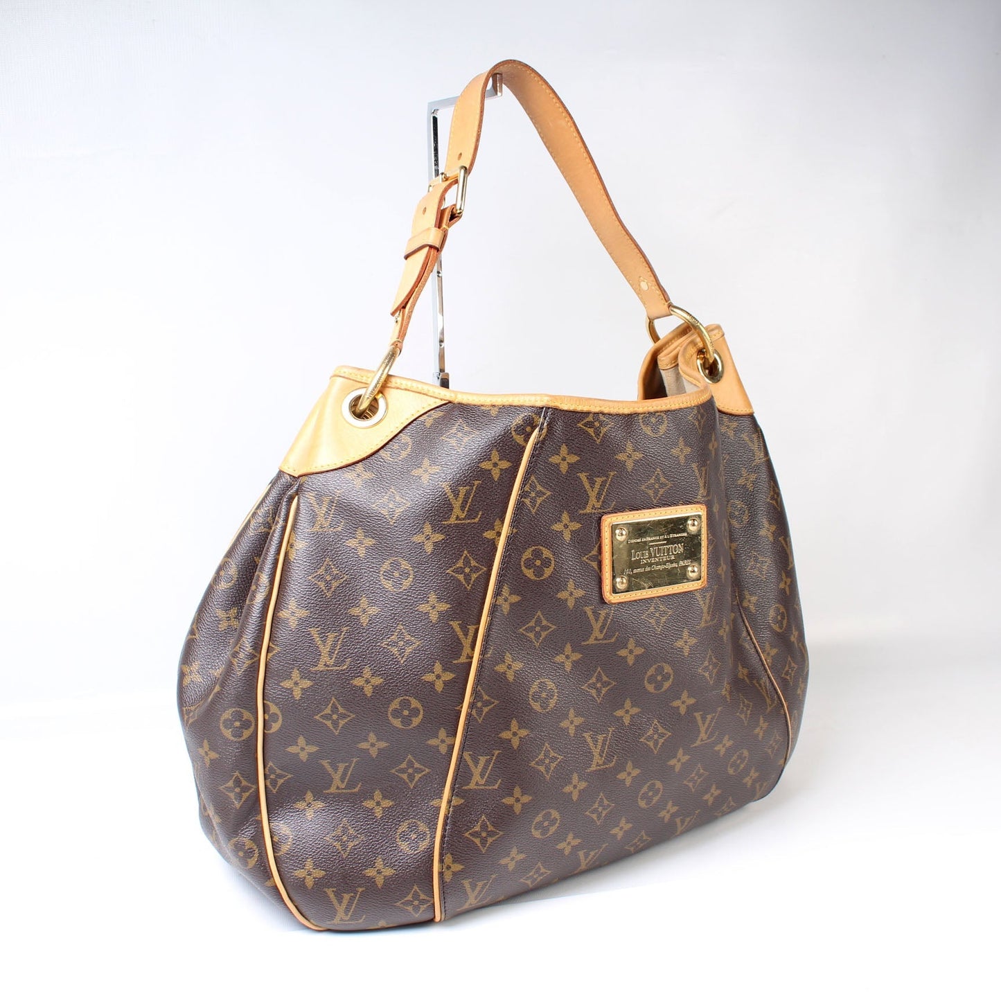 Louis Vuitton Galliera GM Monogram Handbag Monogram 9