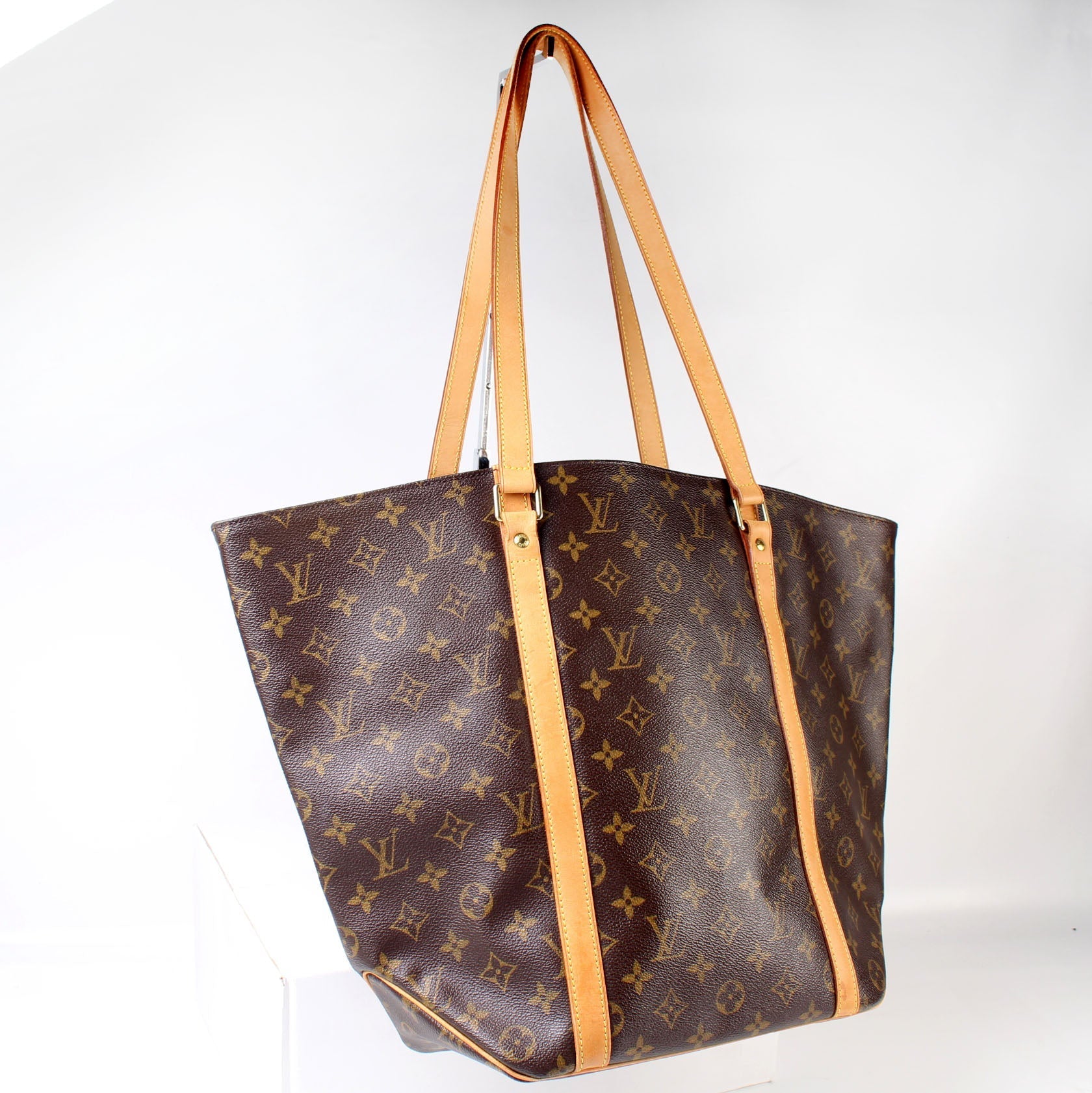 Louis Vuitton Sac Shopping Monogram Handbag Monogram 24