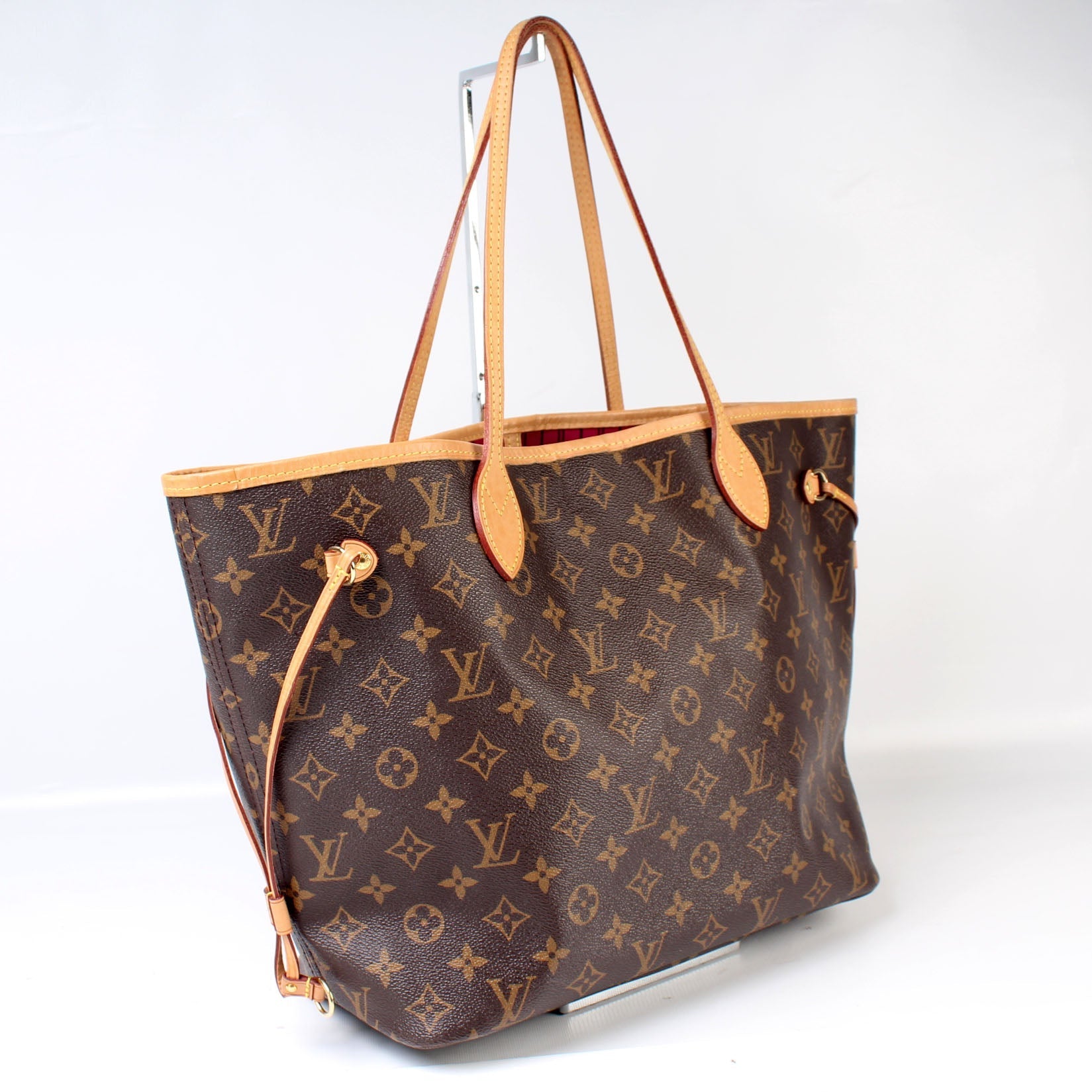 Louis Vuitton Neverfull MM Monogram Tote Bag Monogram 108