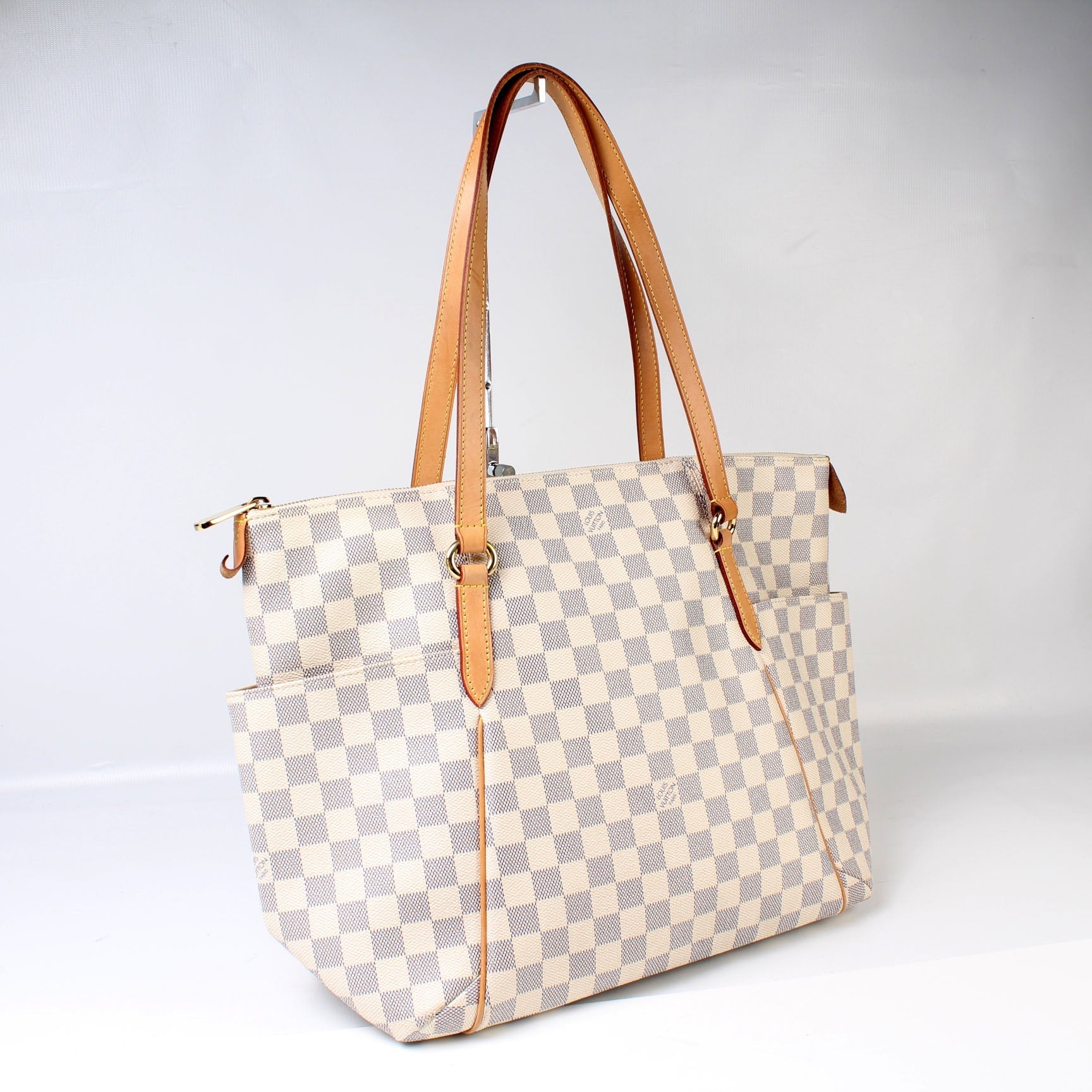 Louis Vuitton Totally Azur MM Damier Handbag Azur 8