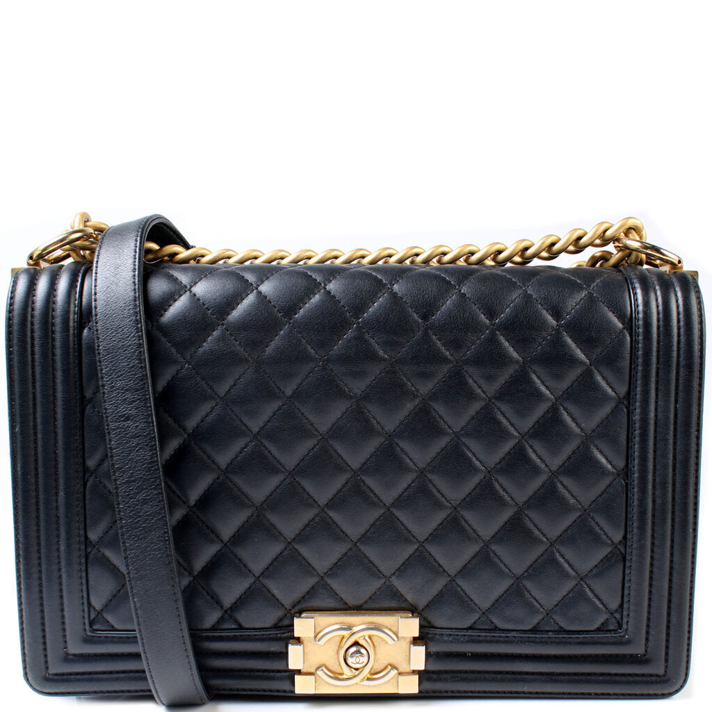 Chanel Boy Flap Newer Lambskin 25M Handbag