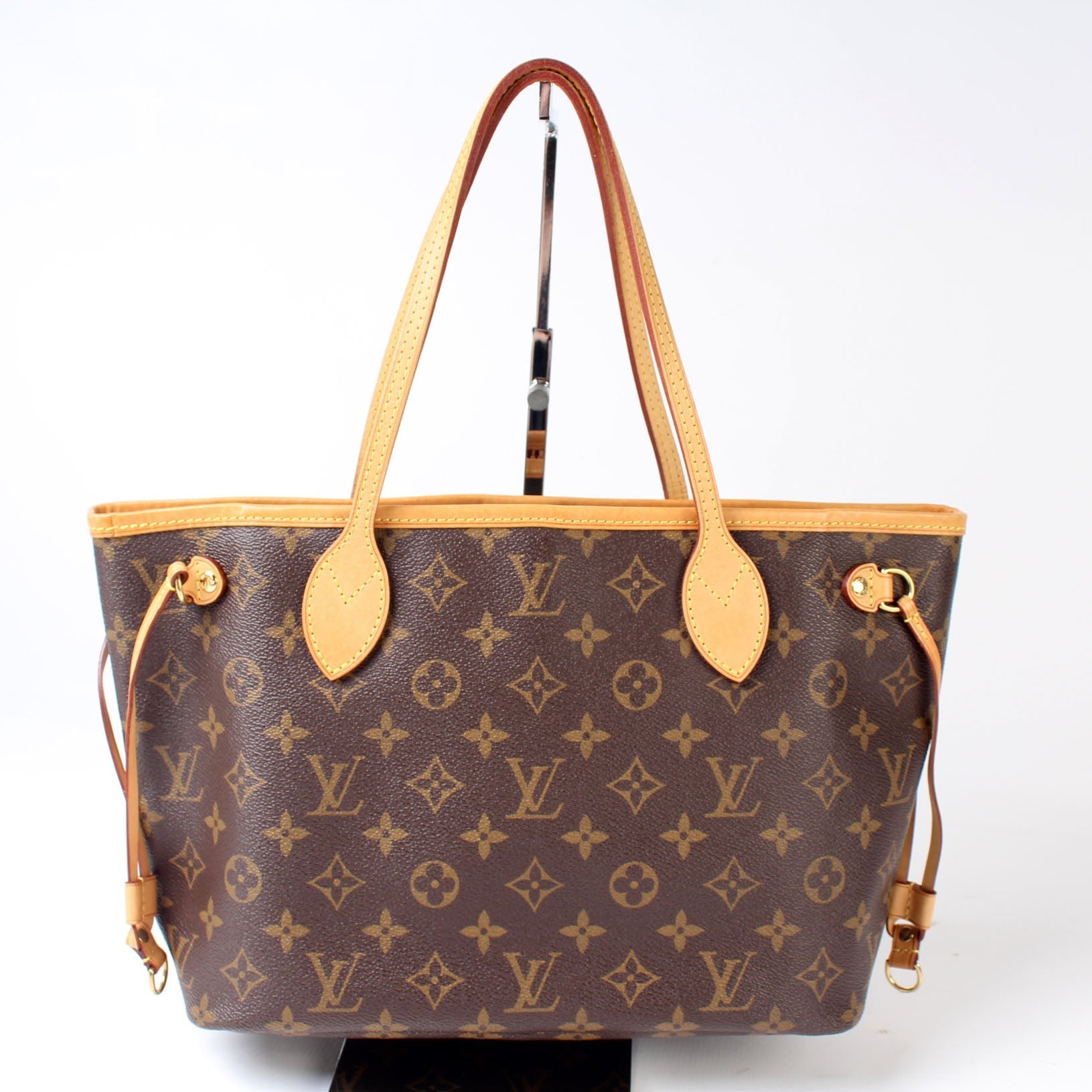 Louis Vuitton Neverfull PM Monogram Tote Bag Monogram 16