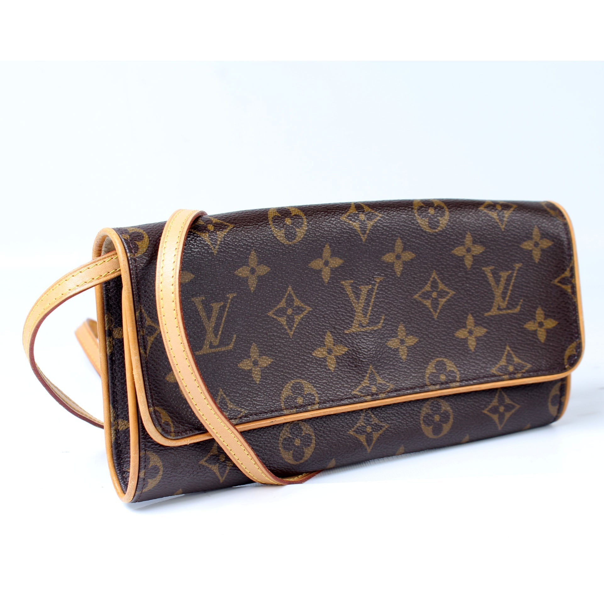 Louis Vuitton Pochette Twin GM Monogram Clutch Bag Monogram 10