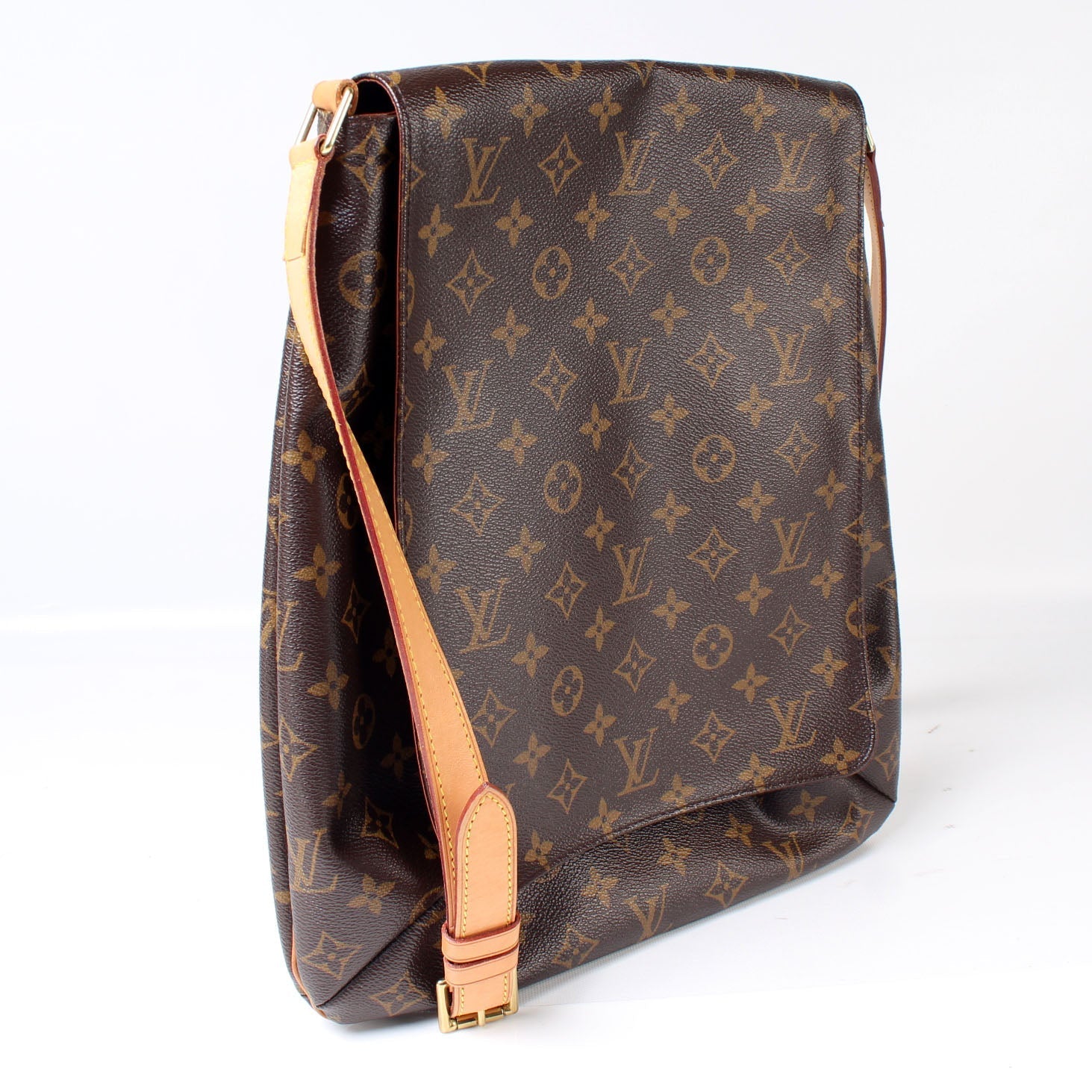 Louis Vuitton M tte Messenger Monogram Crossbody Bag Monogram 24