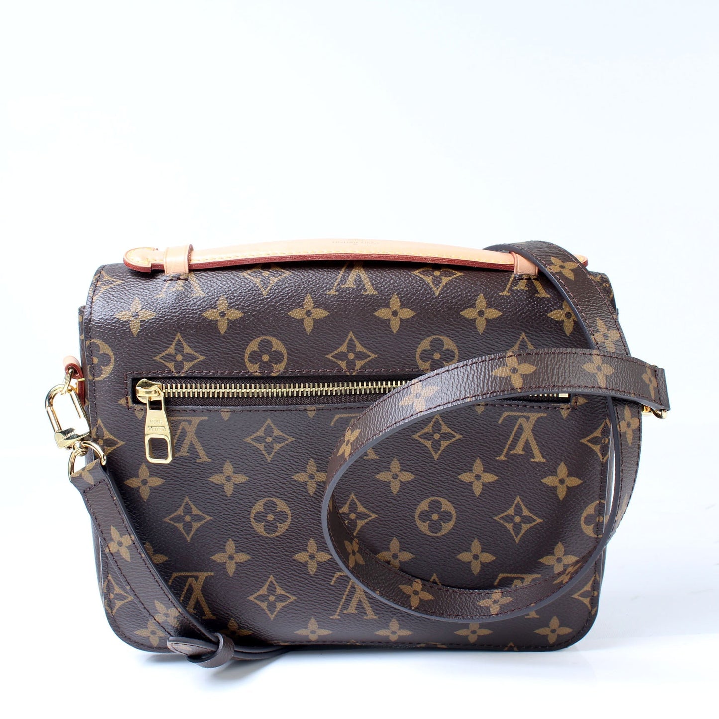 Louis Vuitton Pochette Metis Monogram Clutch Bag Monogram 19
