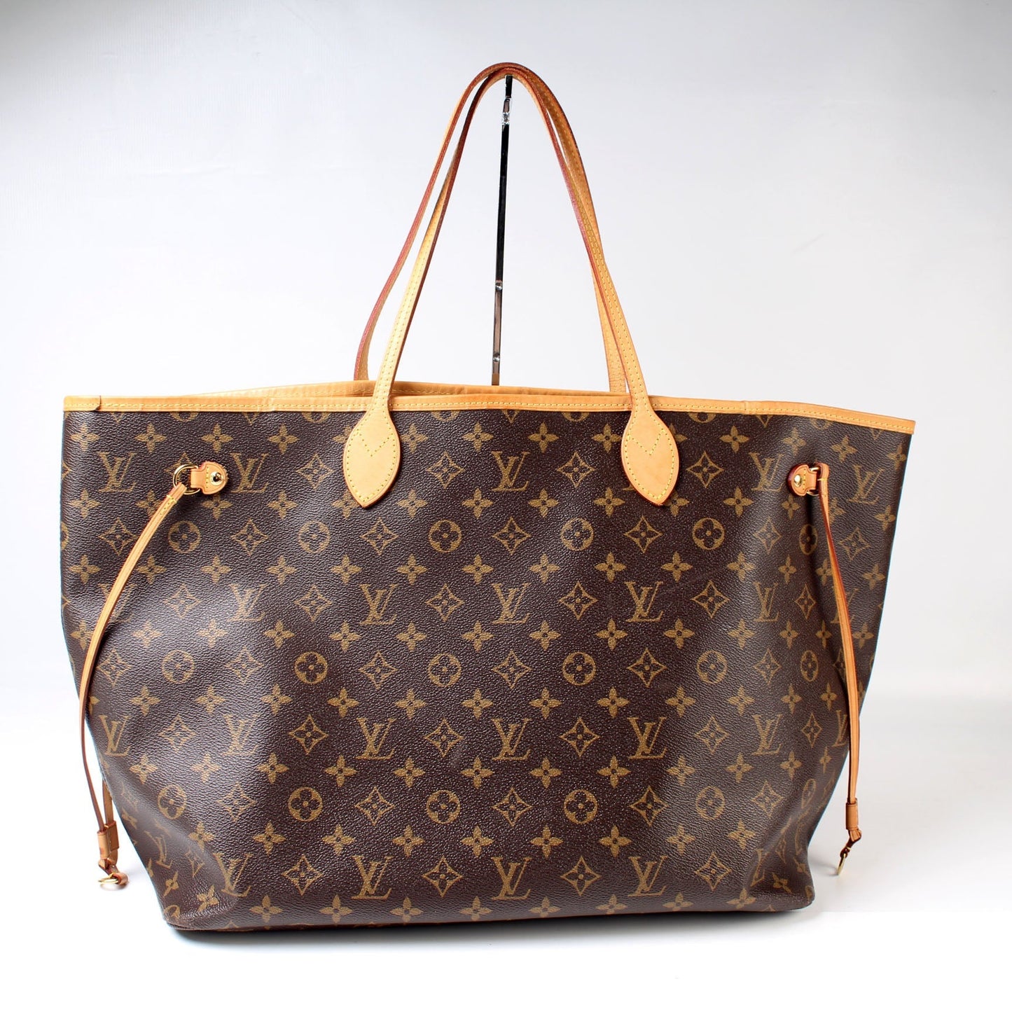 Louis Vuitton Neverfull GM Monogram Tote Bag Monogram 30