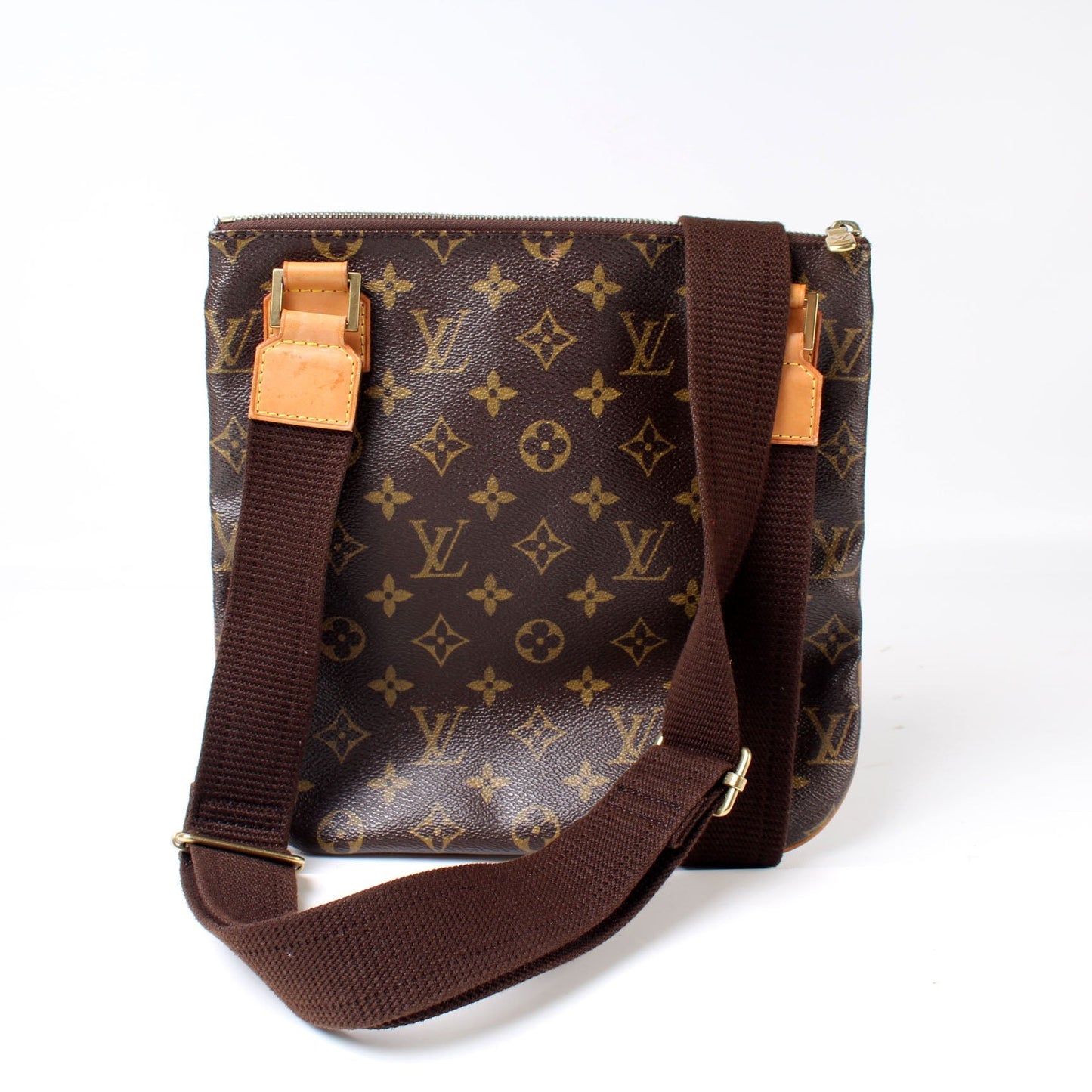 Louis Vuitton Pochette Bosphore Monogram Clutch Bag Monogram 17