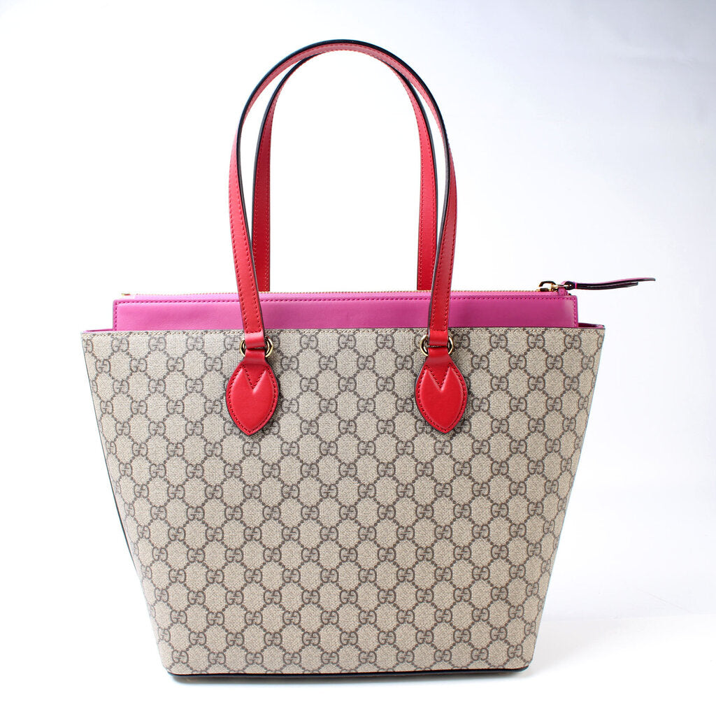 Gucci Supreme Medium Bucket Tote Bag