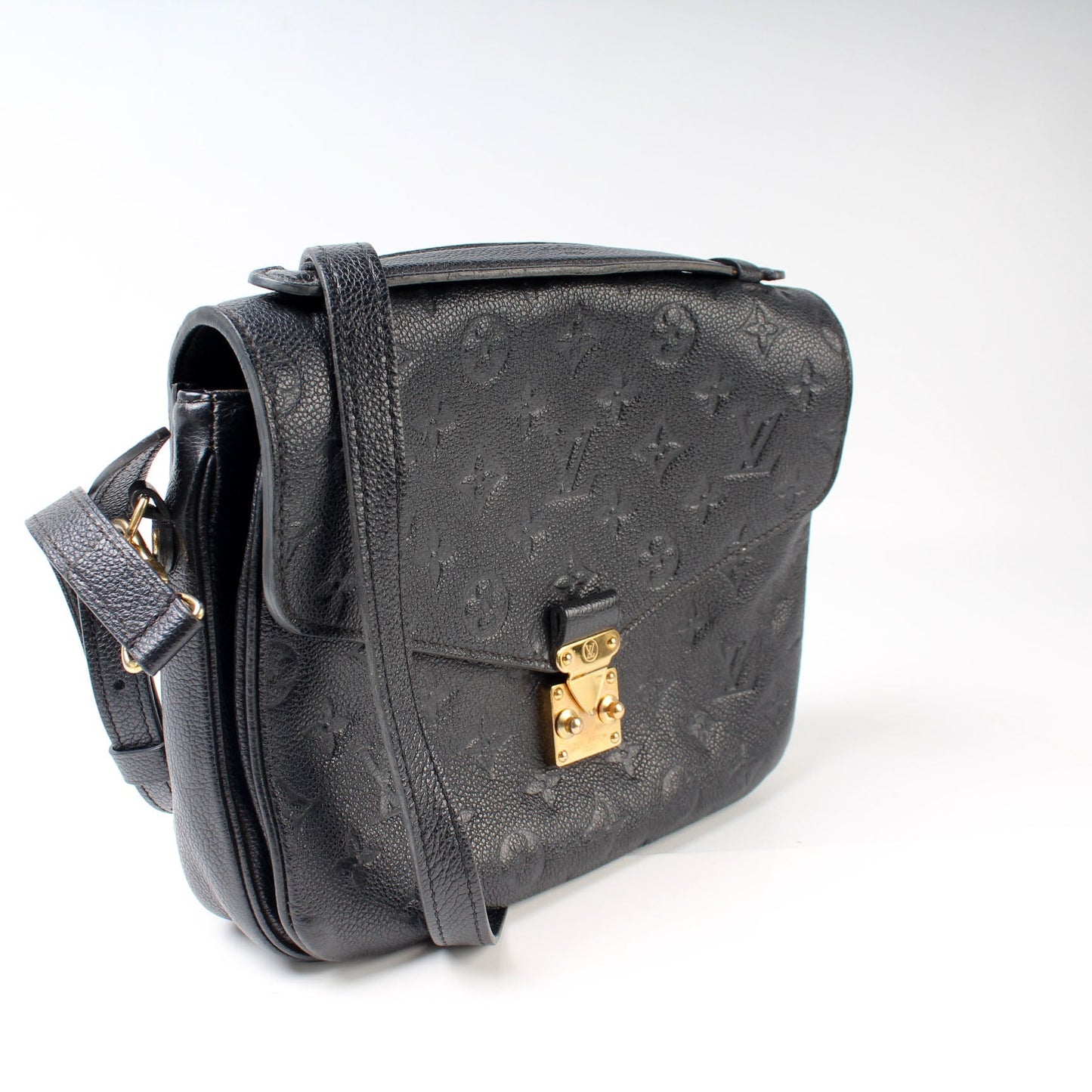 Louis Vuitton Pochette Metis Empreinte Clutch Bag Empreinte 20