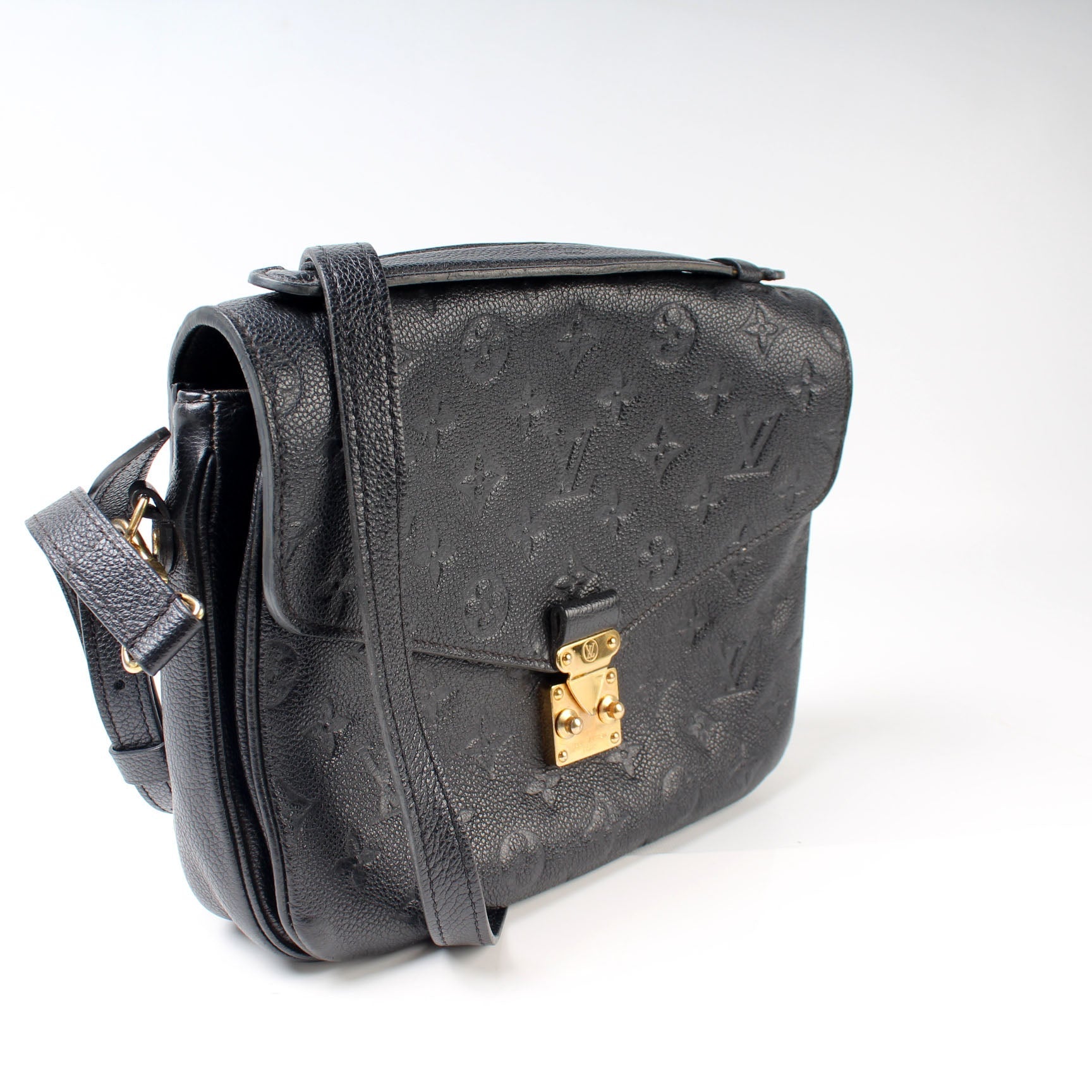 Louis Vuitton Pochette Metis Empreinte Clutch Bag Empreinte 20