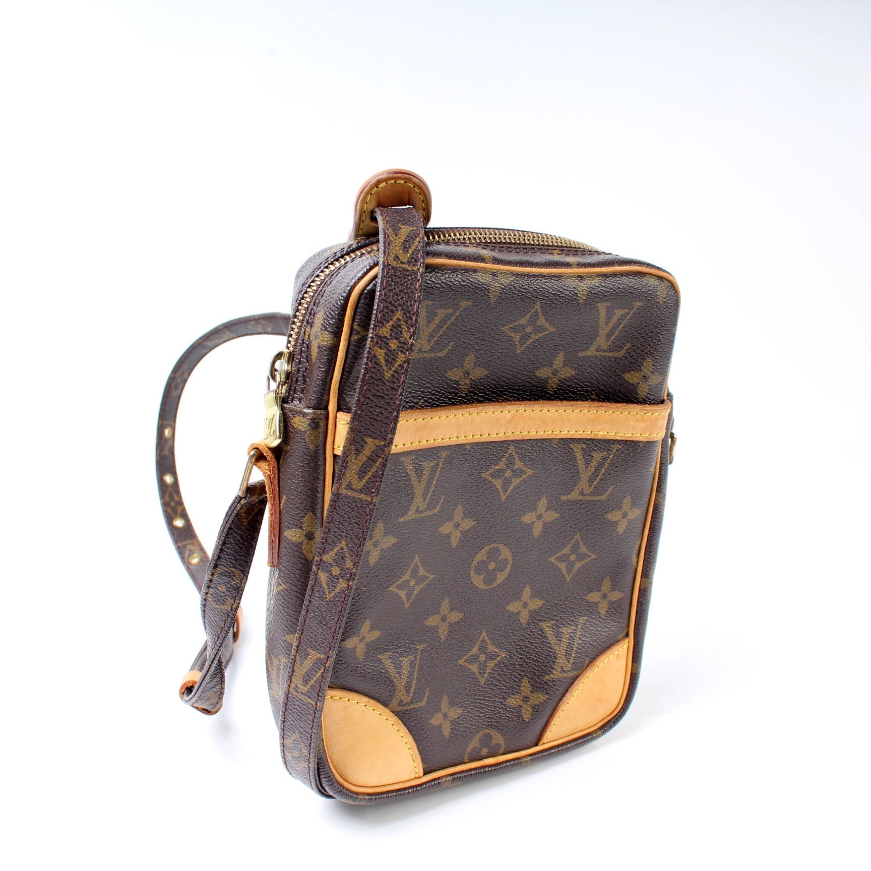 Louis Vuitton Danube Monogram Handbag Monogram 23