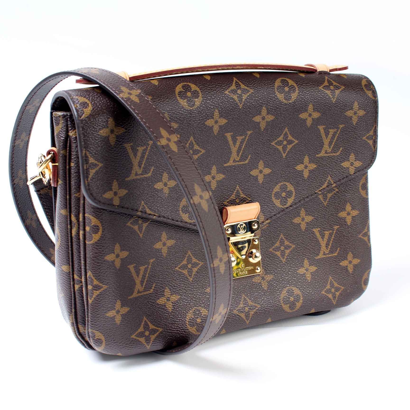 Louis Vuitton Pochette Metis Monogram Clutch Bag Monogram 27