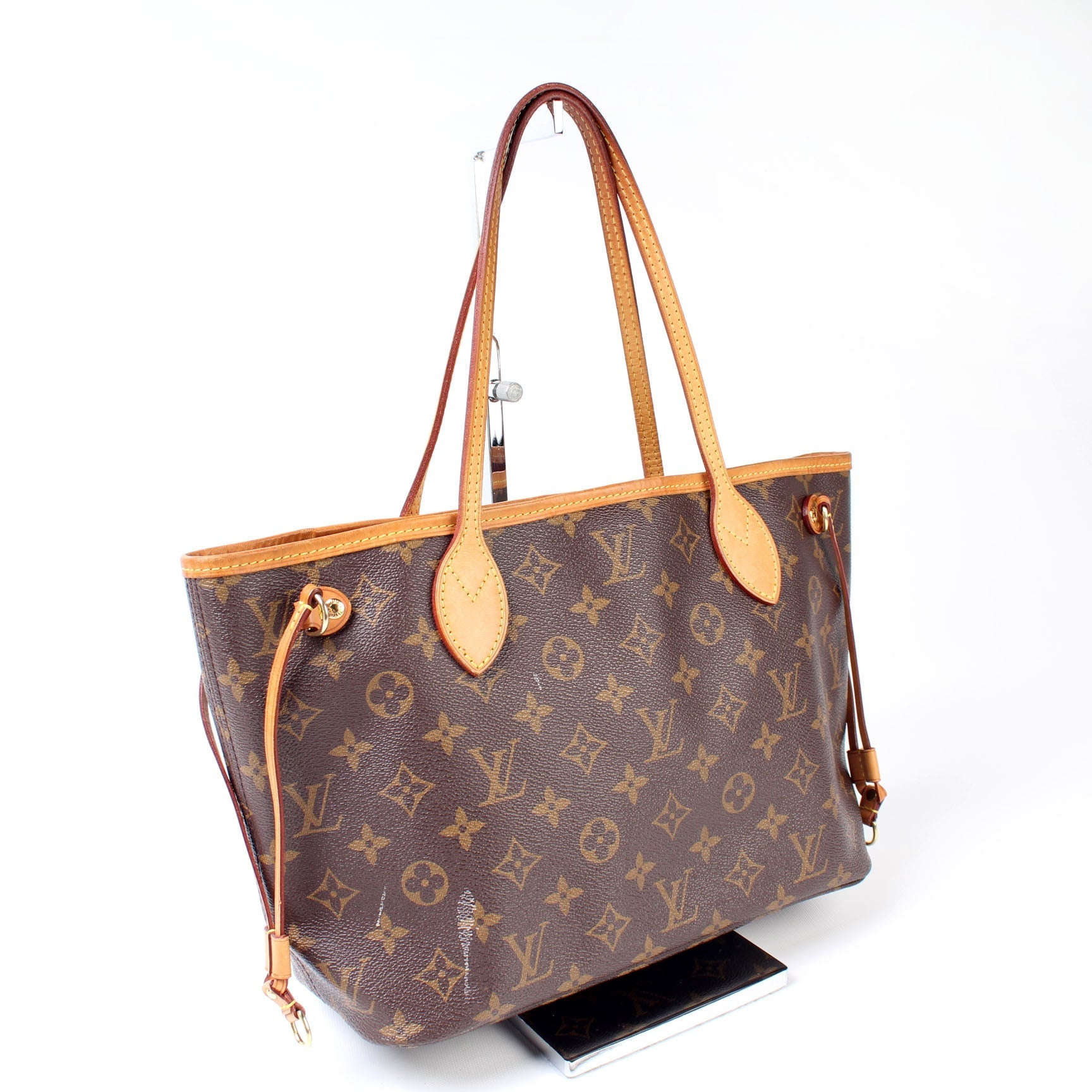 Louis Vuitton Neverfull PM Monogram Tote Bag Monogram 19