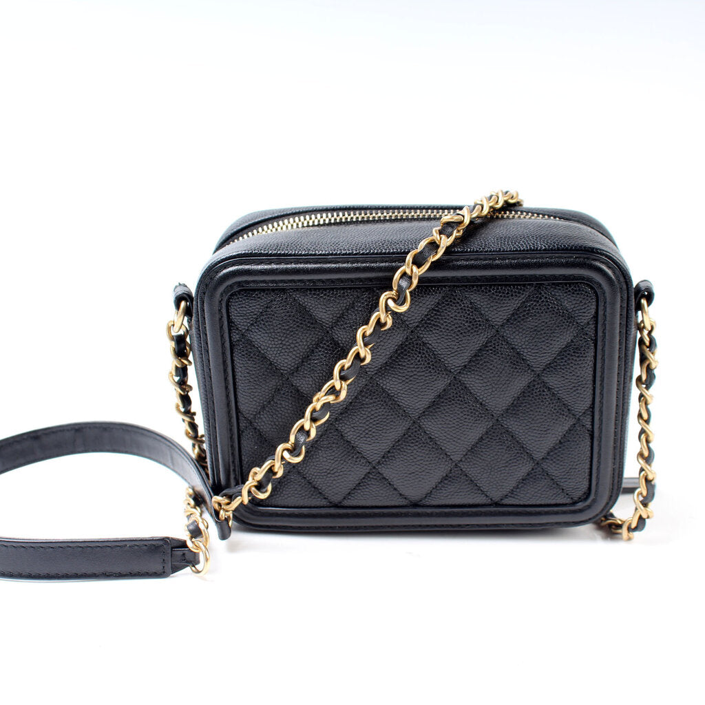 Chanel Filigree Vanity W Caviar 25M Clutch Bag