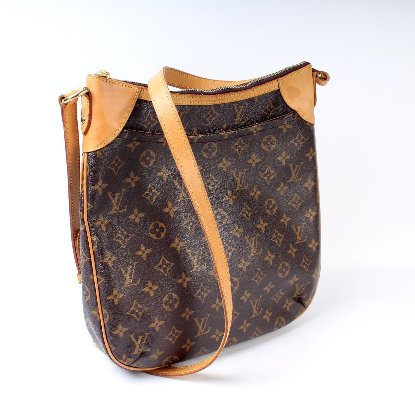 Louis Vuitton Odeon MM Monogram Handbag Monogram 14