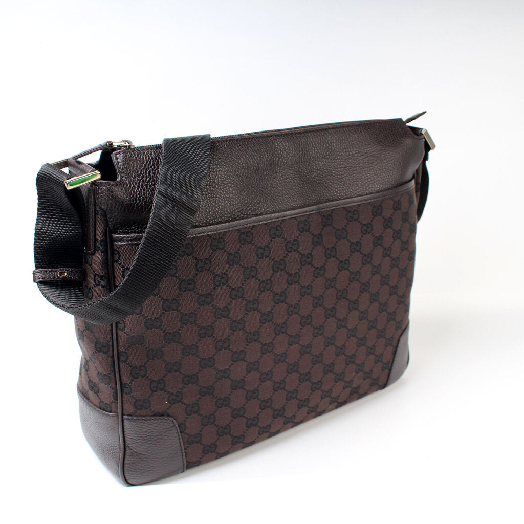 Gucci GG Messenger Canvas Travel Bag 16