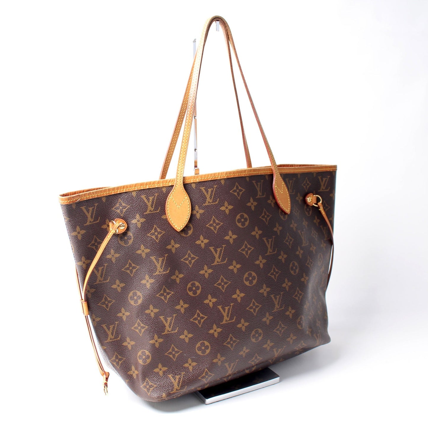 Louis Vuitton Neverfull MM Monogram Tote Bag Monogram 126