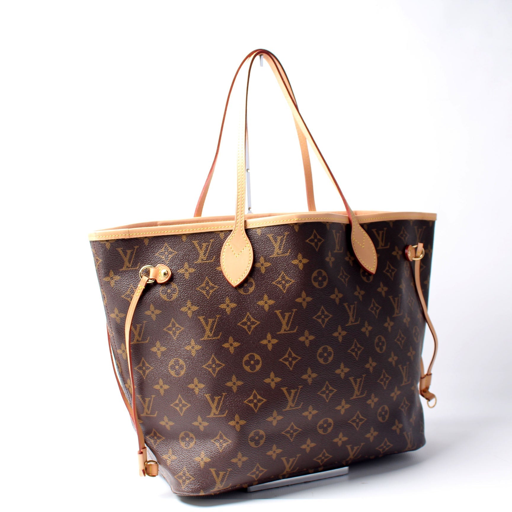 Louis Vuitton Neverfull MM Monogram Tote Bag Monogram 133