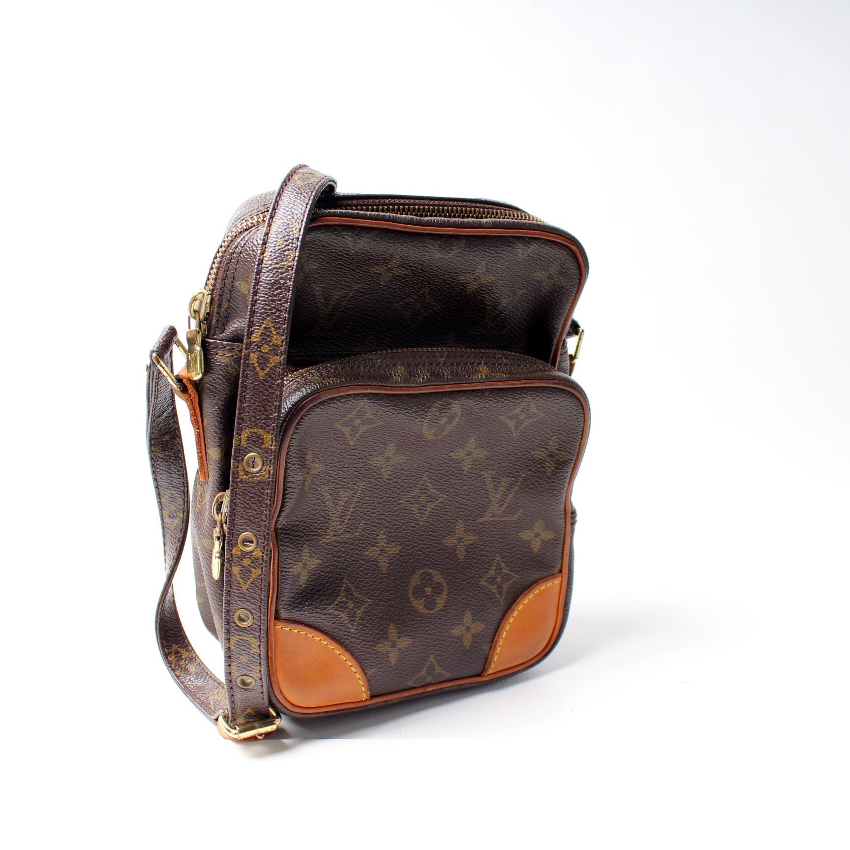 Louis Vuitton Amazone Monogram Handbag Monogram 13