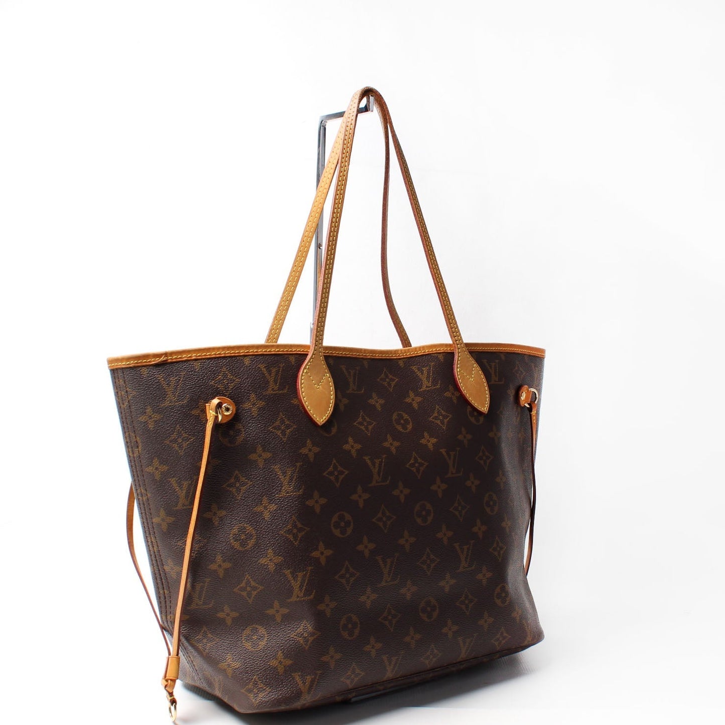 Louis Vuitton Neverfull MM Monogram Tote Bag Monogram 131