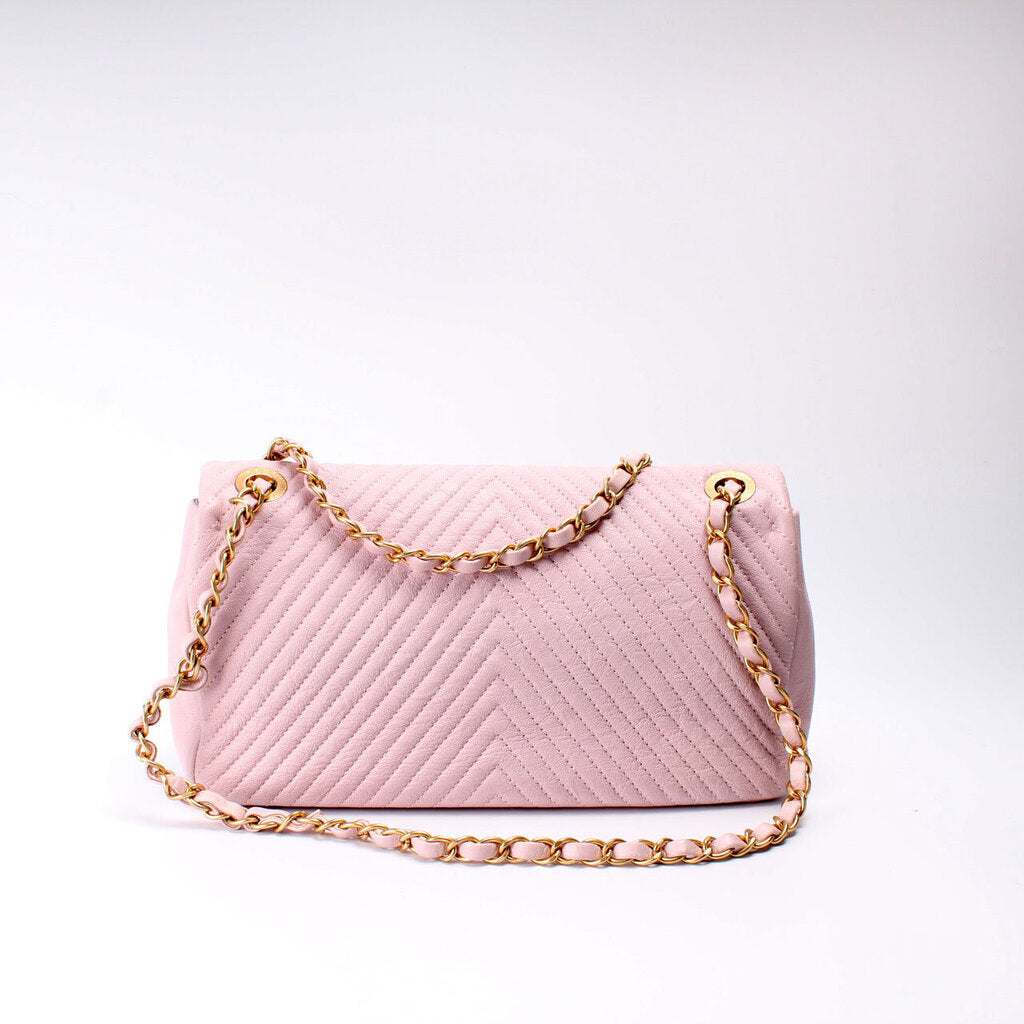 Chanel Chevron Flap 21M Handbag