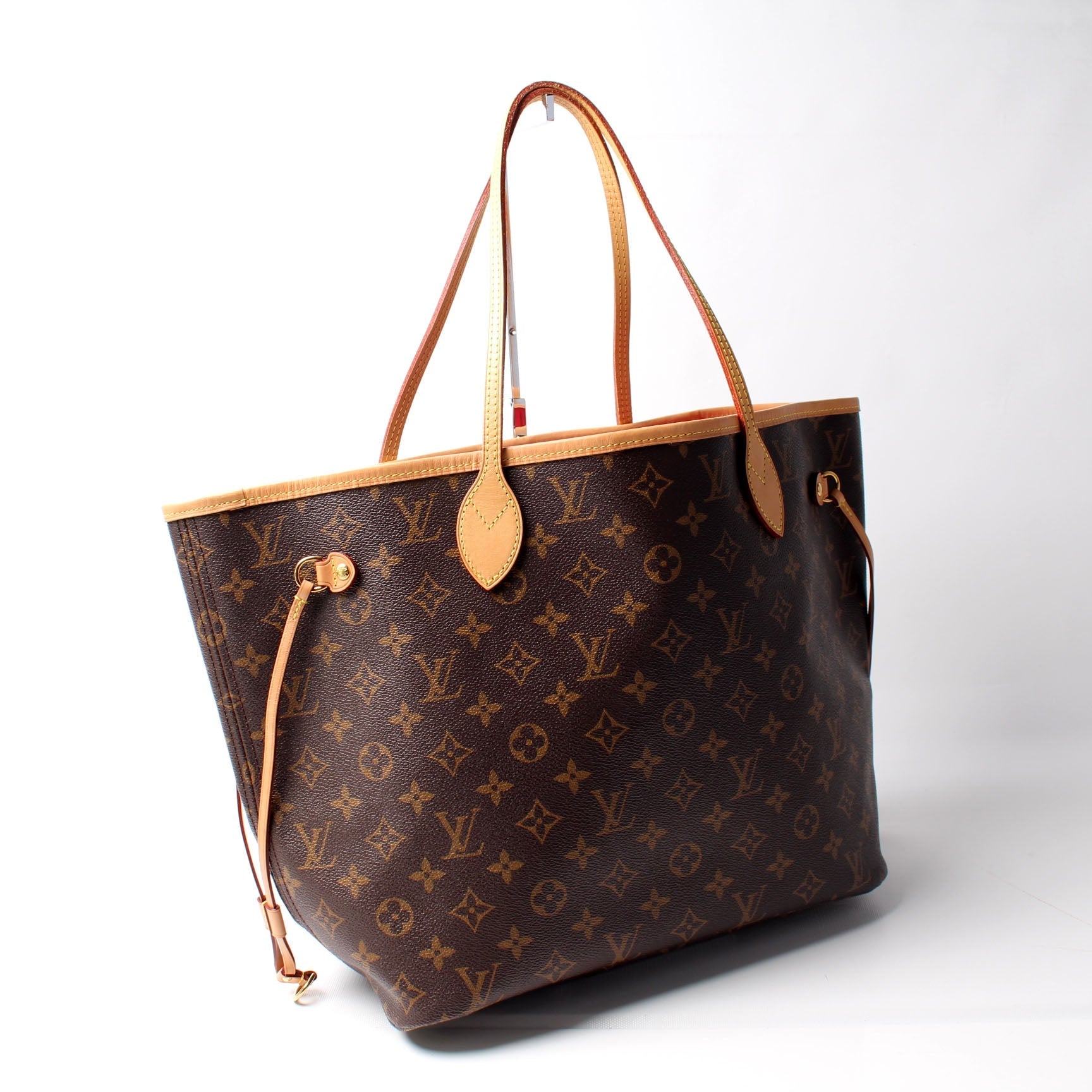 Louis Vuitton Neverfull MM Monogram Tote Bag Monogram 135