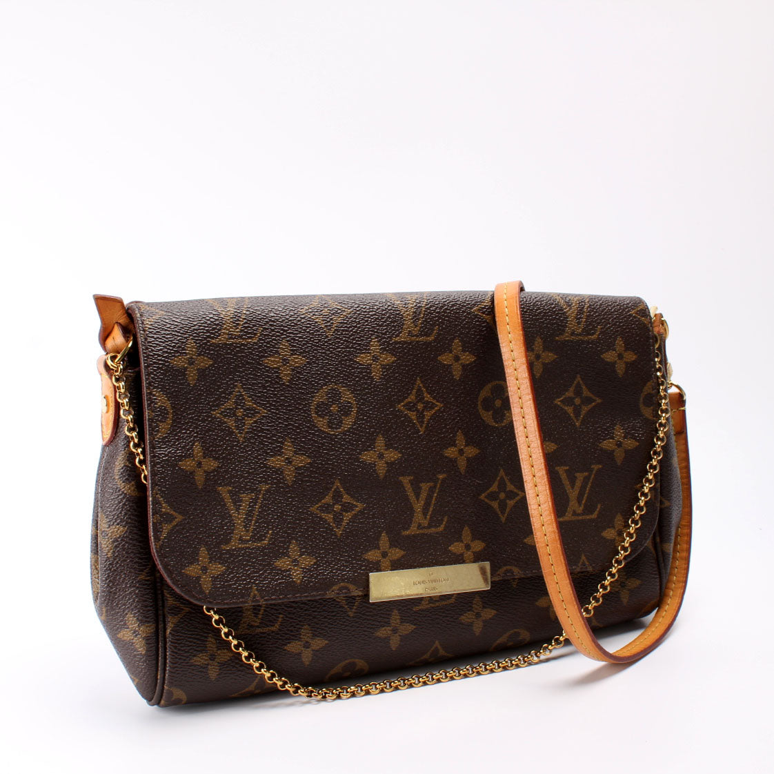 Louis Vuitton Favorite MM Monogram Handbag Monogram 43