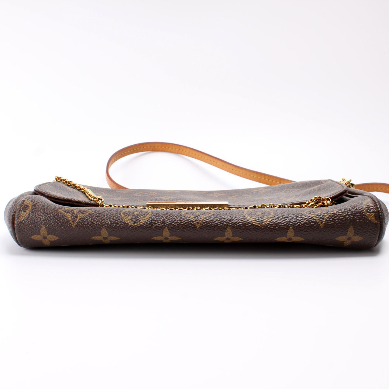 Louis Vuitton Favorite MM Monogram Handbag Monogram 43