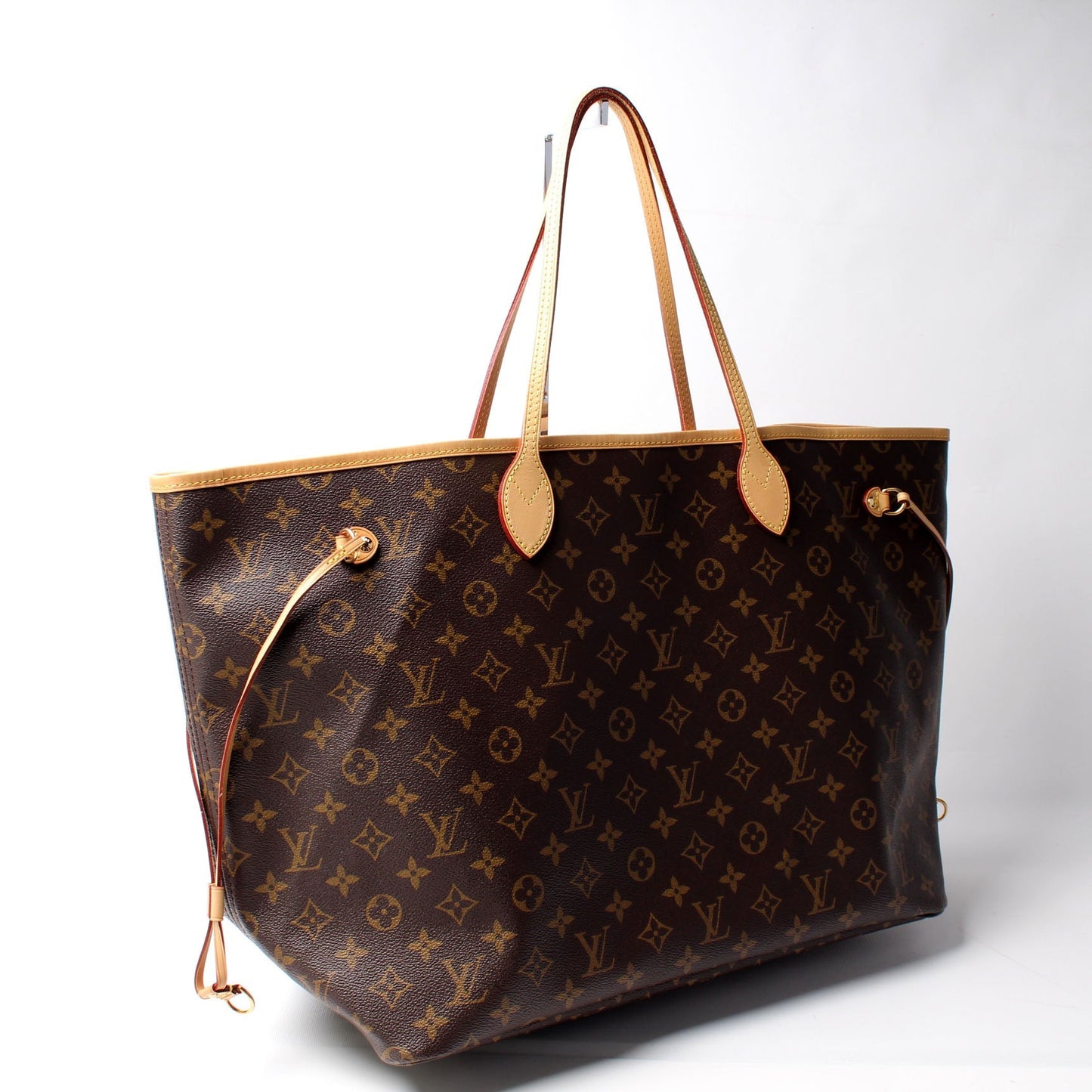 Louis Vuitton Neverfull GM Monogram Tote Bag Monogram 37