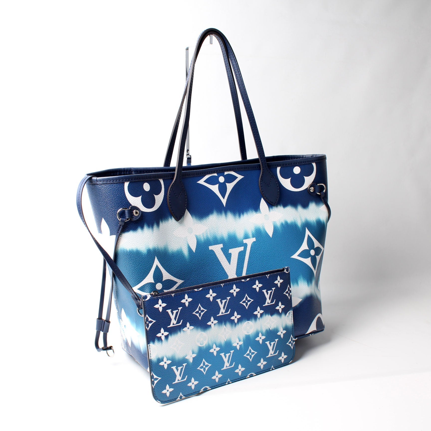Louis Vuitton Neverfull MM Escale Pochette Tote Bag